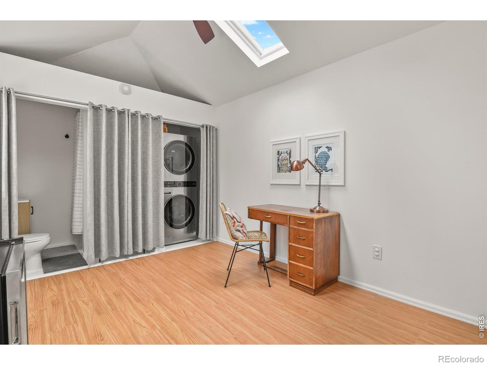 MLS Image #14 for 1540 n niagara street,denver, Colorado
