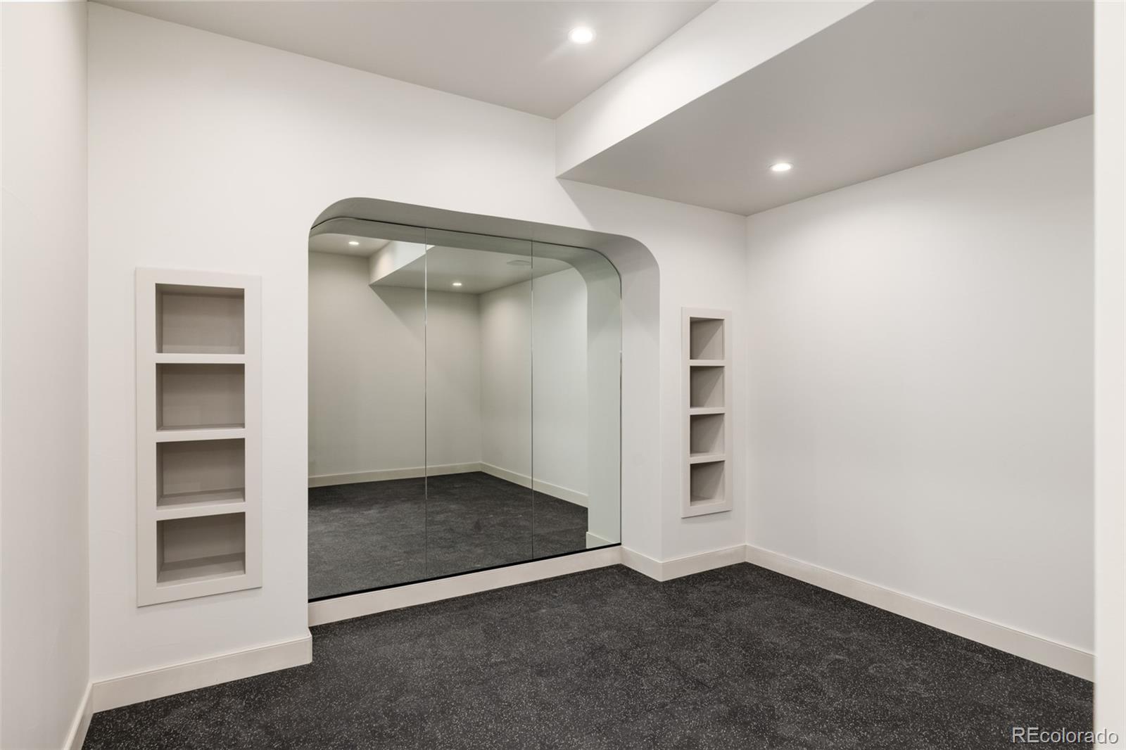 MLS Image #27 for 1144 s race street,denver, Colorado