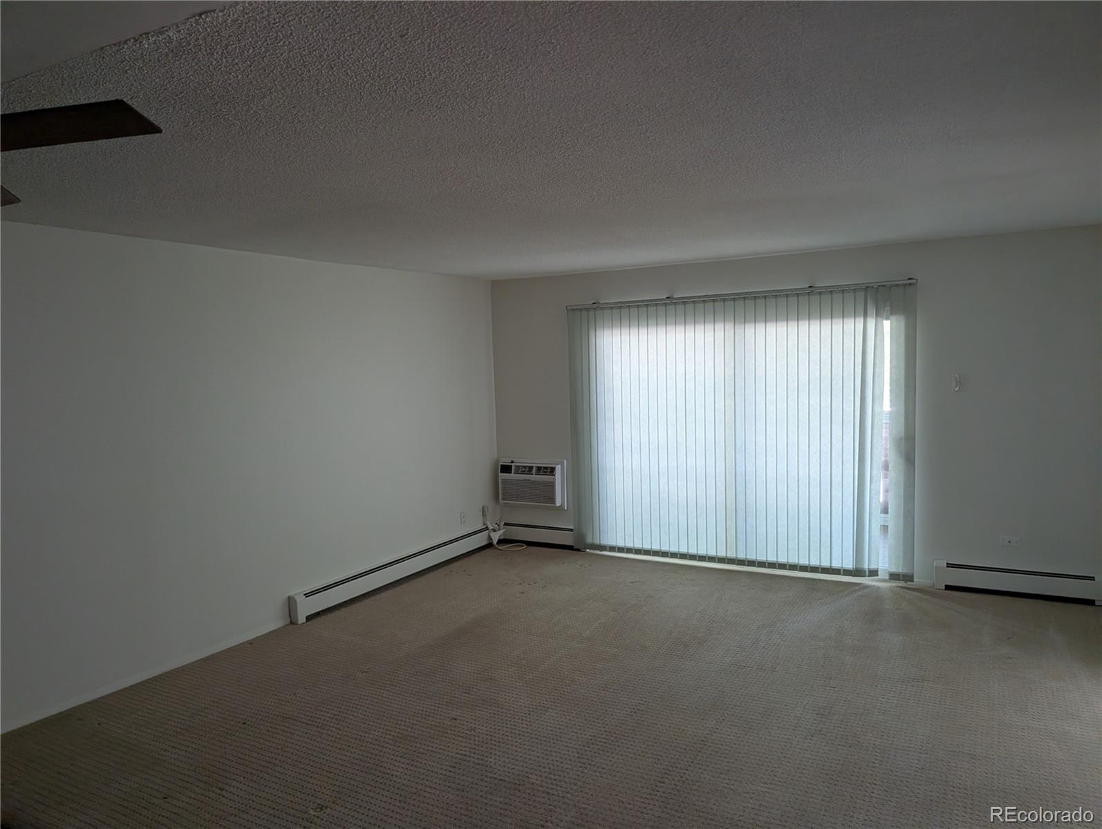 MLS Image #4 for 580 s clinton street,denver, Colorado