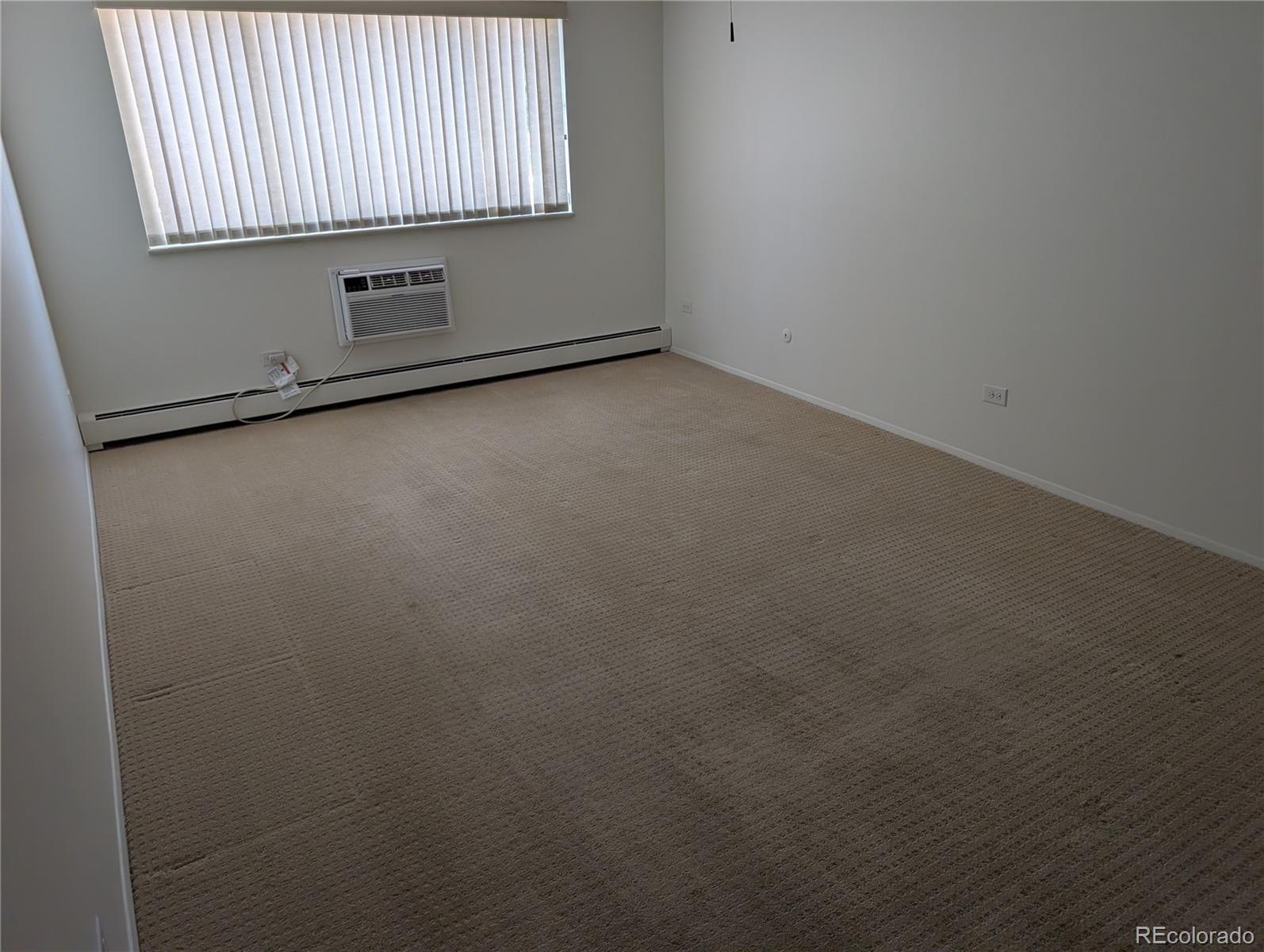 MLS Image #8 for 580 s clinton street,denver, Colorado