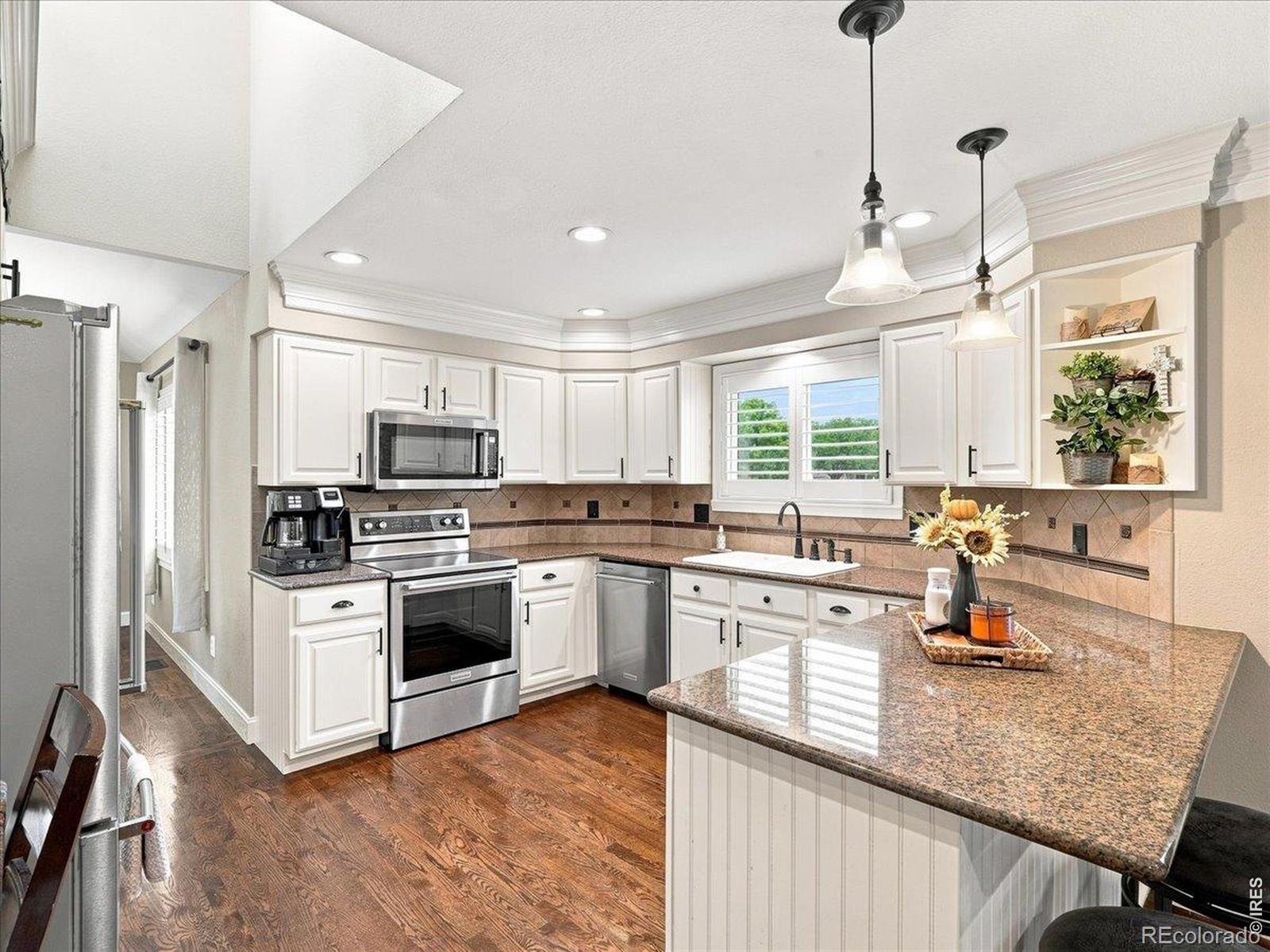 MLS Image #11 for 1009  medicine man court,windsor, Colorado