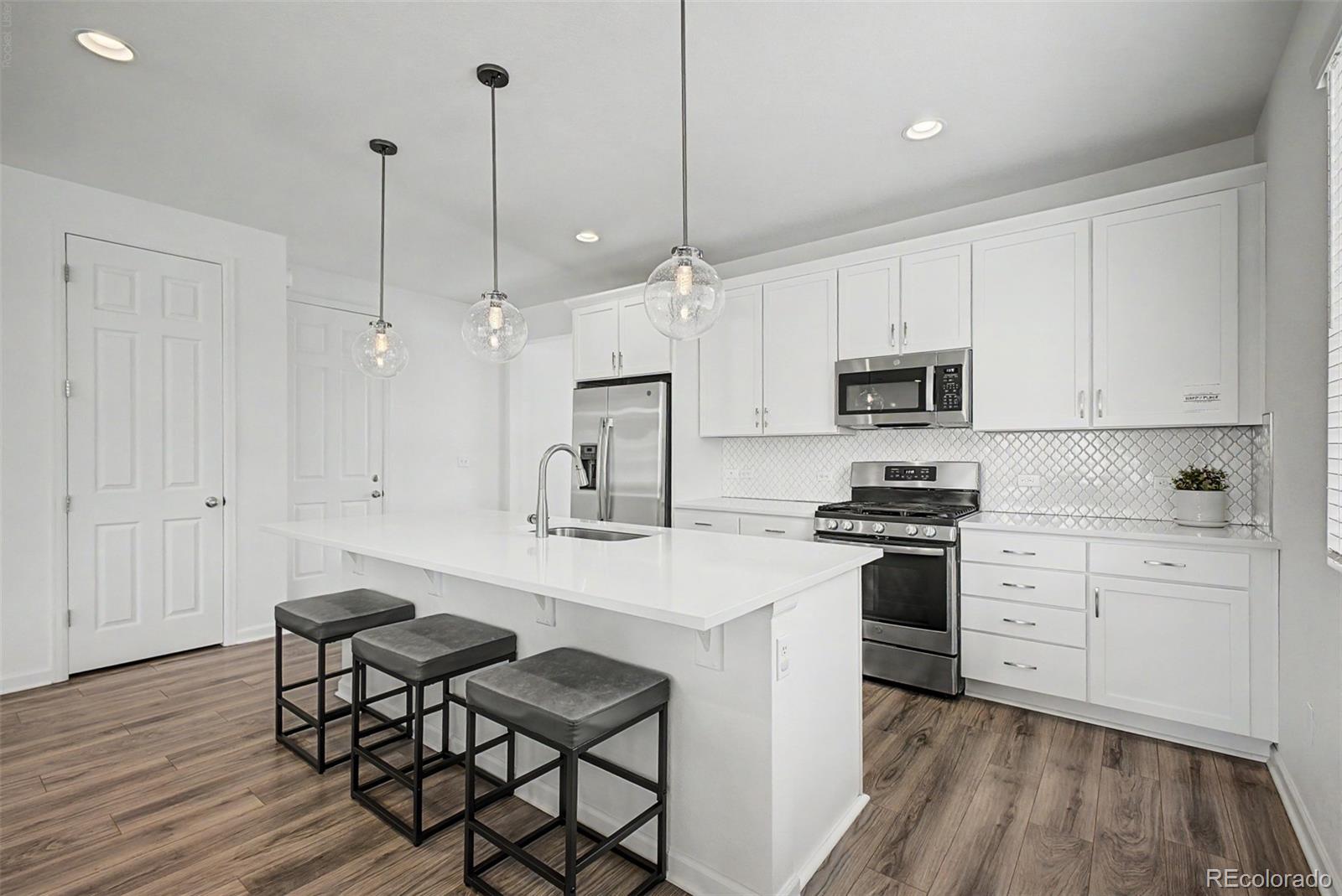 MLS Image #12 for 834  eva peak drive,erie, Colorado