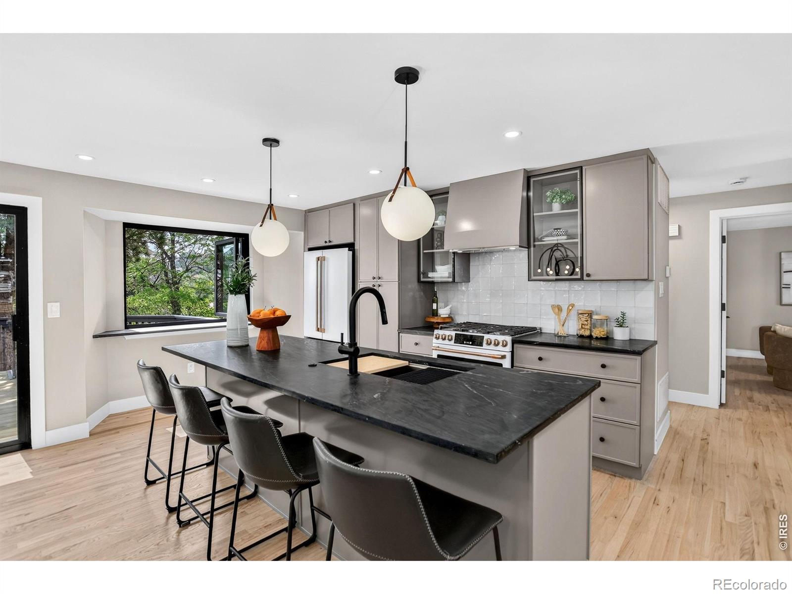 MLS Image #2 for 3310  heidelberg drive,boulder, Colorado