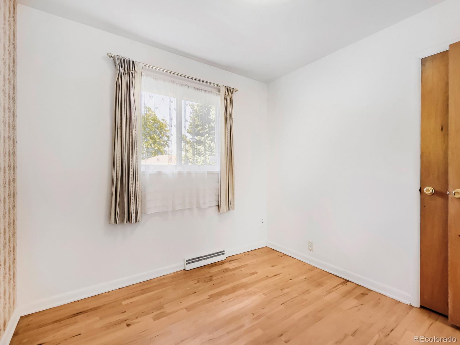 MLS Image #13 for 3366 w grand avenue,englewood, Colorado