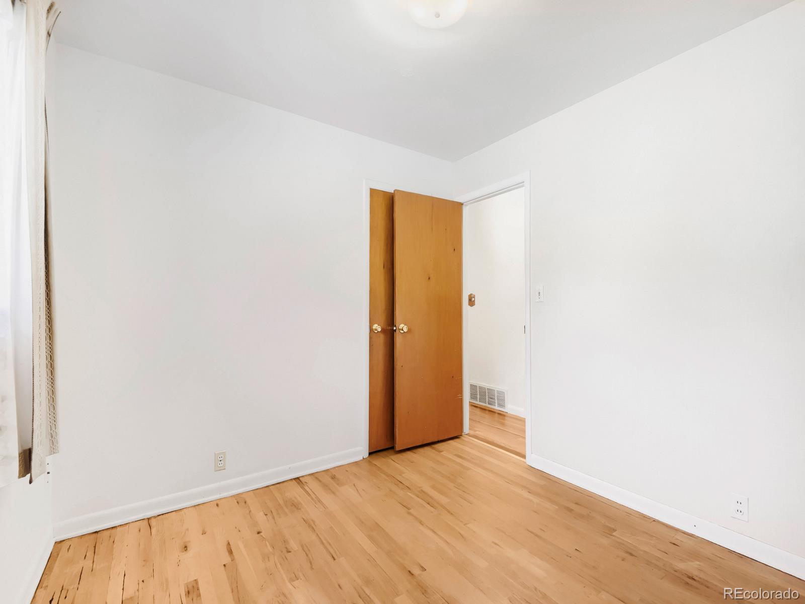MLS Image #16 for 3366 w grand avenue,englewood, Colorado