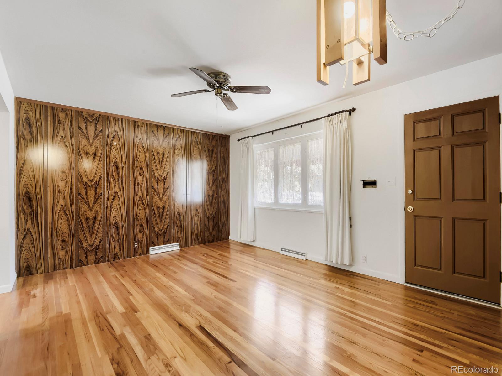 MLS Image #3 for 3366 w grand avenue,englewood, Colorado
