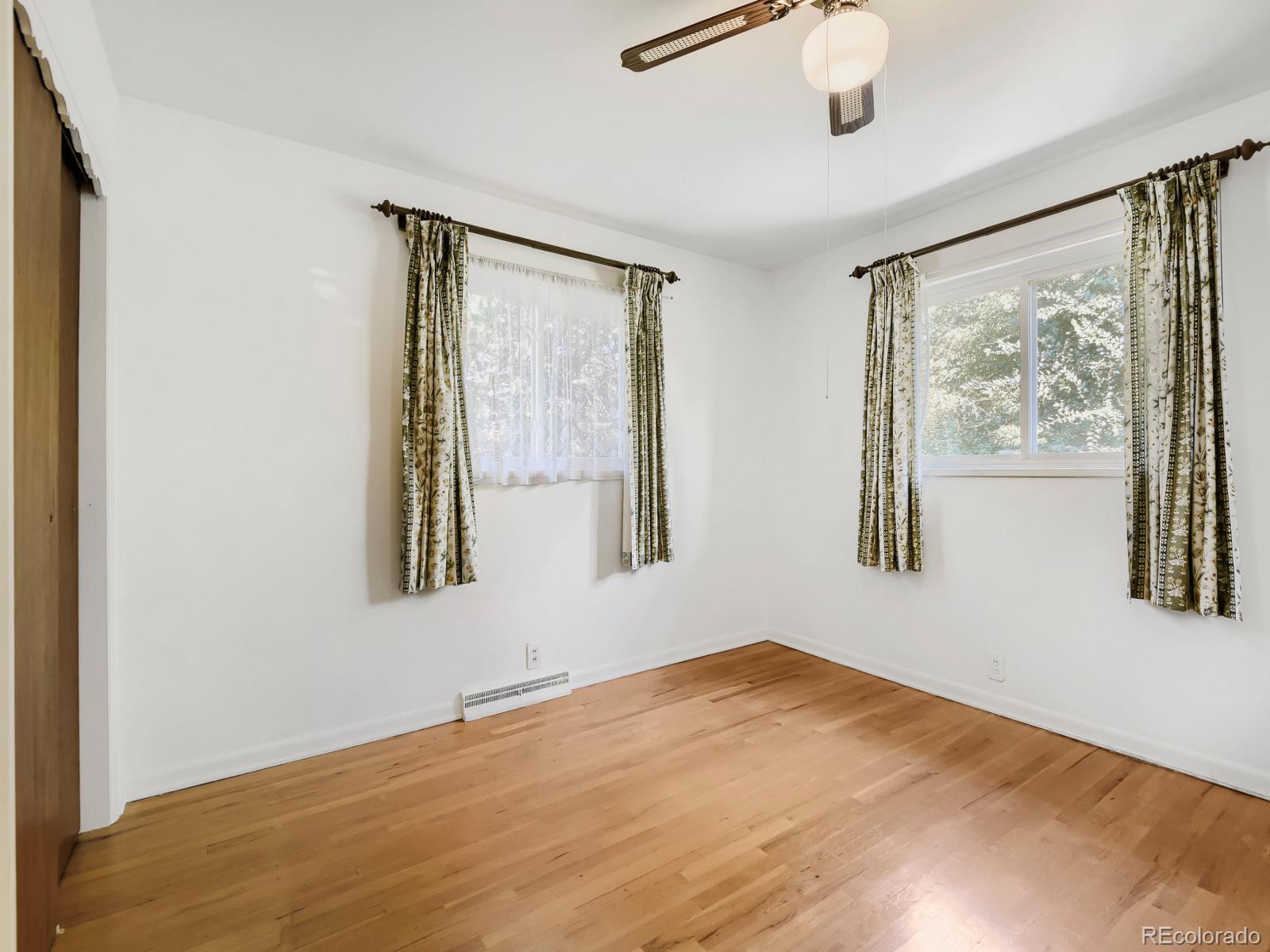 MLS Image #9 for 3366 w grand avenue,englewood, Colorado