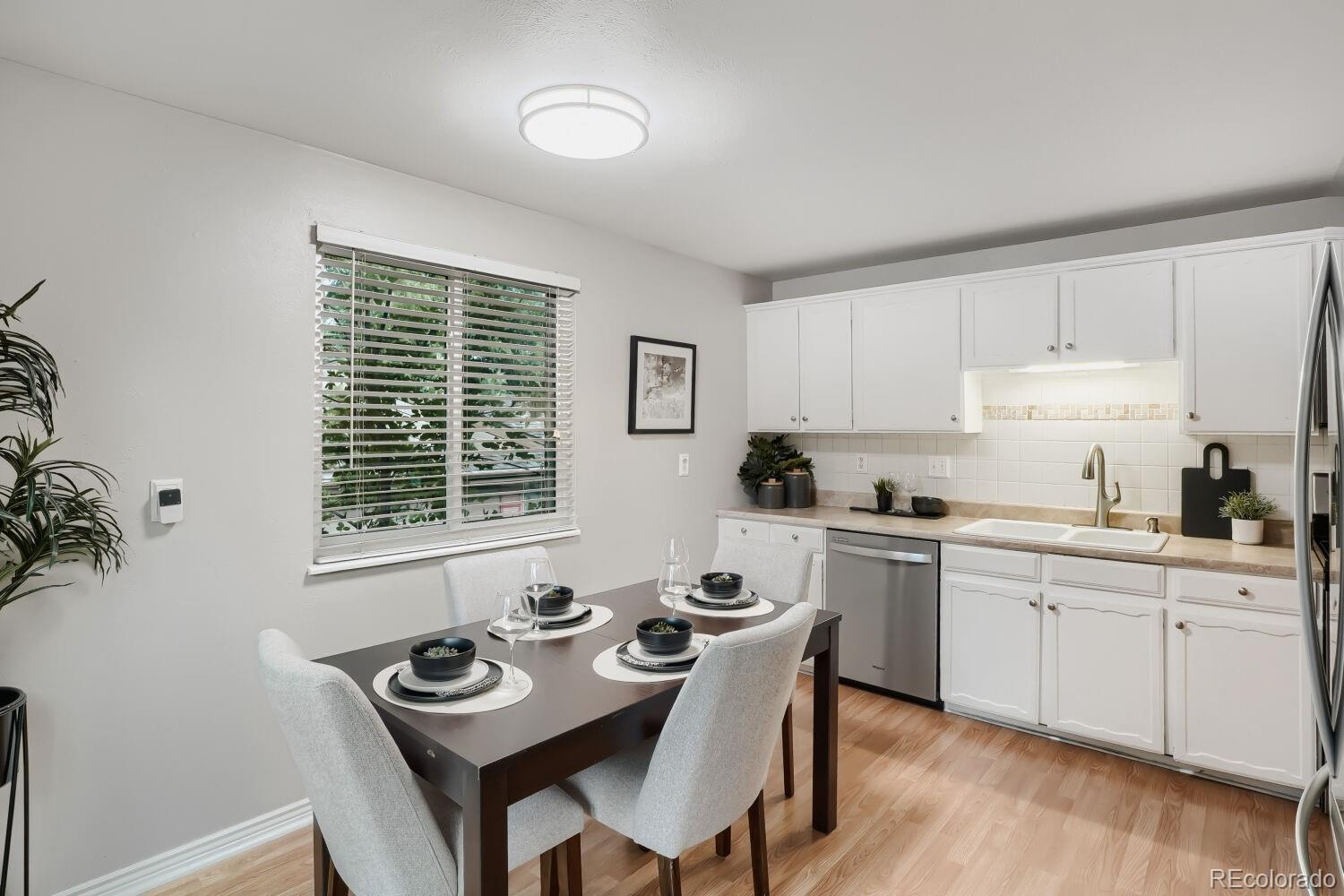 MLS Image #7 for 3047 s alton court,denver, Colorado