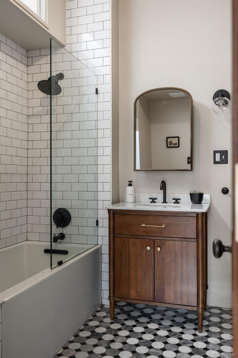 MLS Image #17 for 475 n washington street,denver, Colorado
