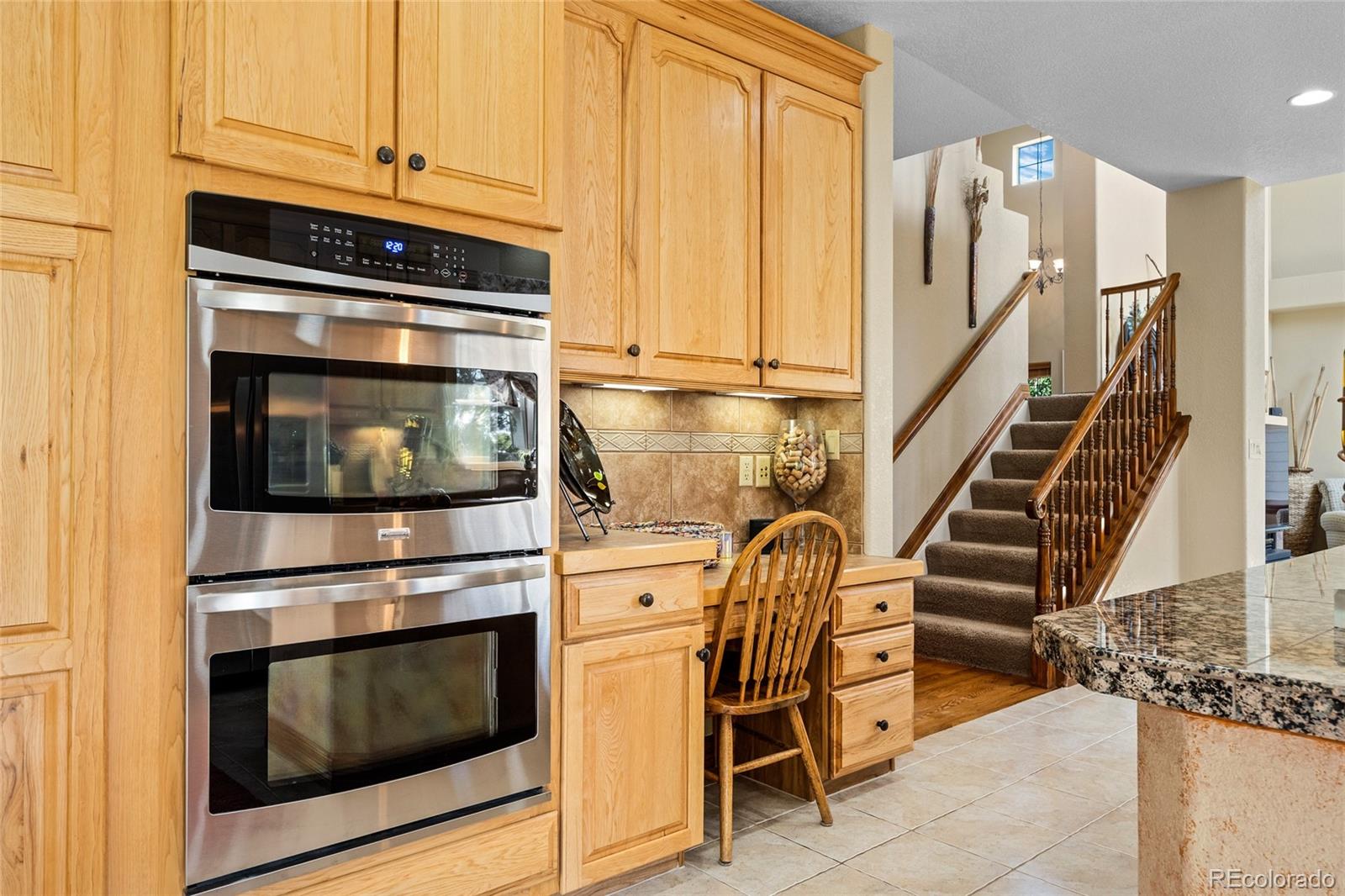 MLS Image #14 for 13544 w 86th drive,arvada, Colorado