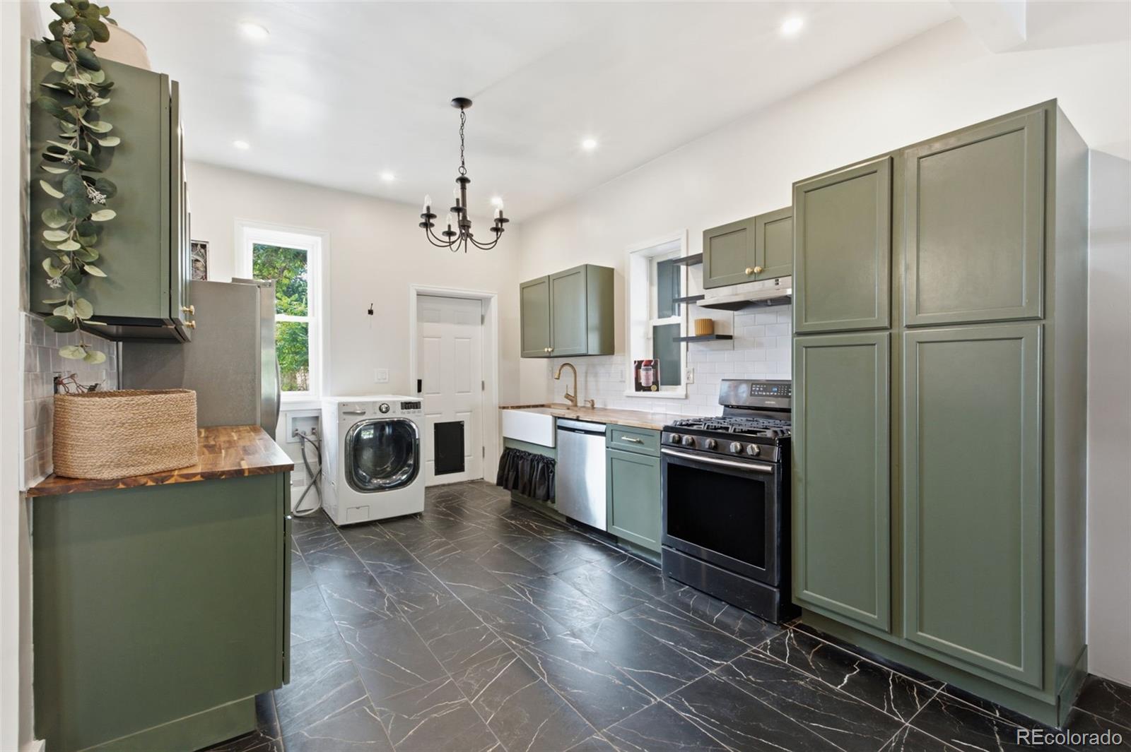 MLS Image #4 for 4651  josephine street,denver, Colorado