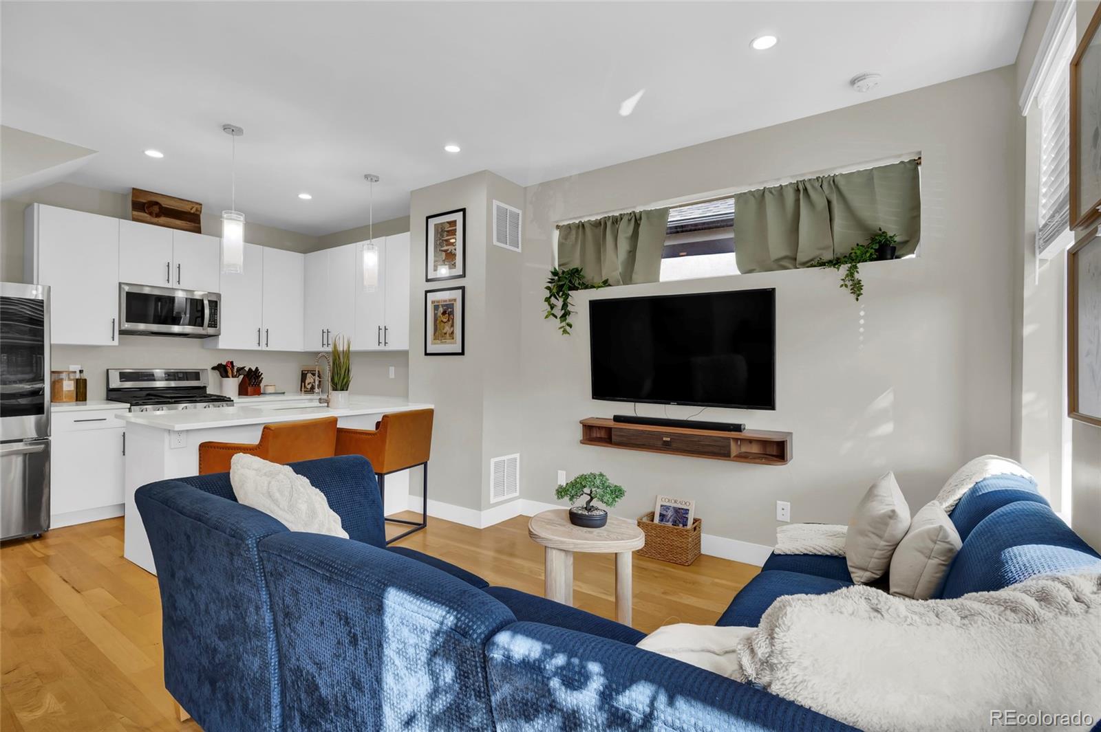 MLS Image #4 for 1263  stuart street,denver, Colorado