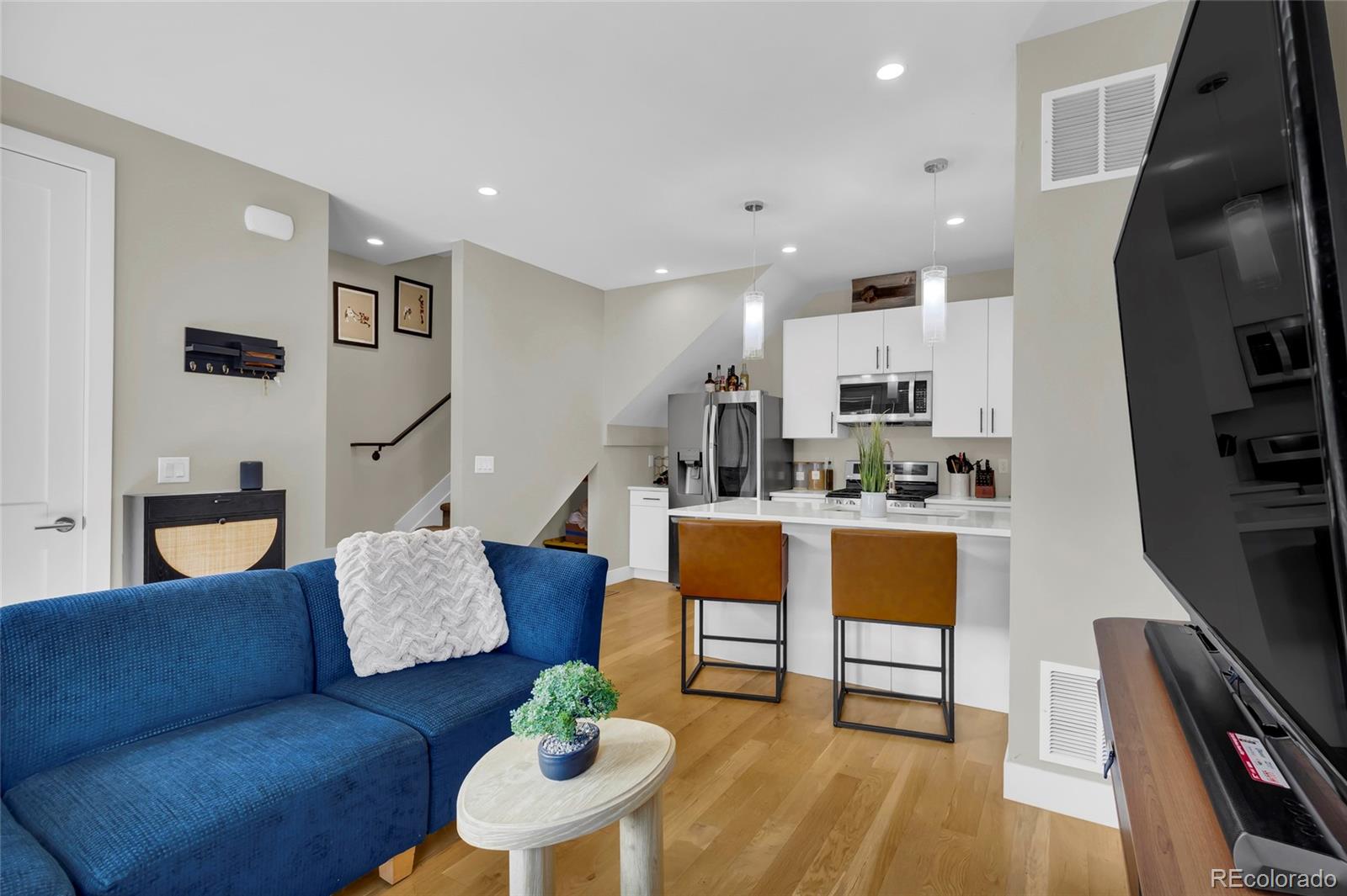 MLS Image #5 for 1263  stuart street,denver, Colorado