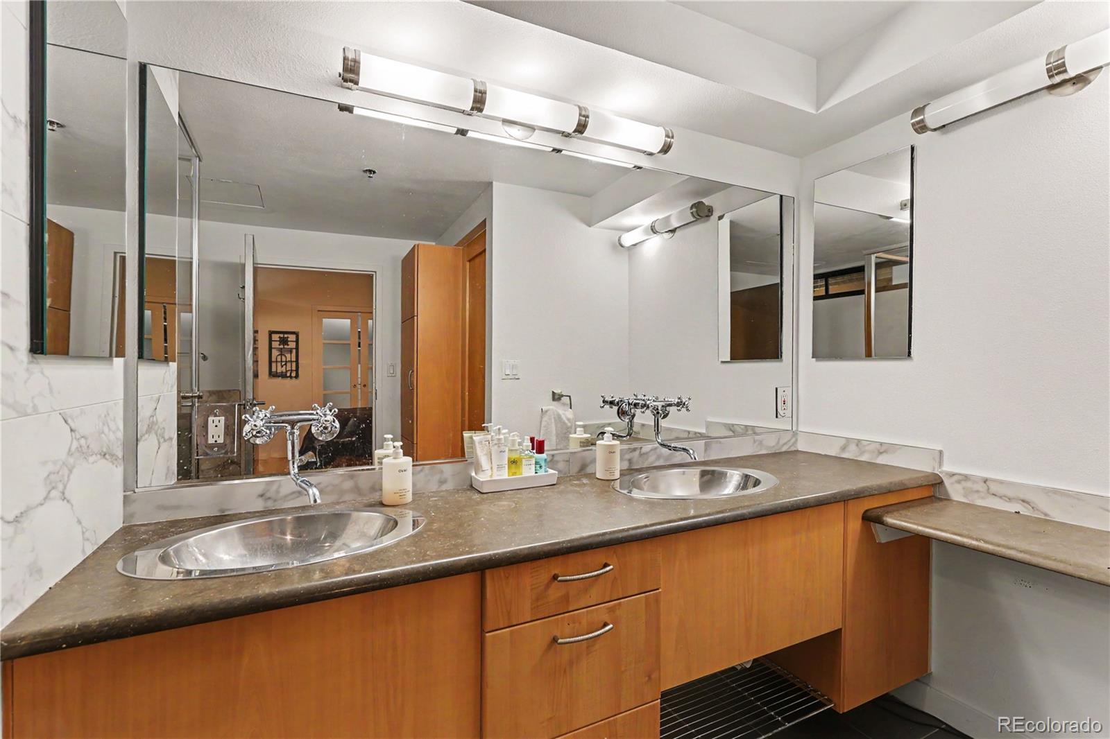 MLS Image #13 for 1401  wewatta street 314,denver, Colorado
