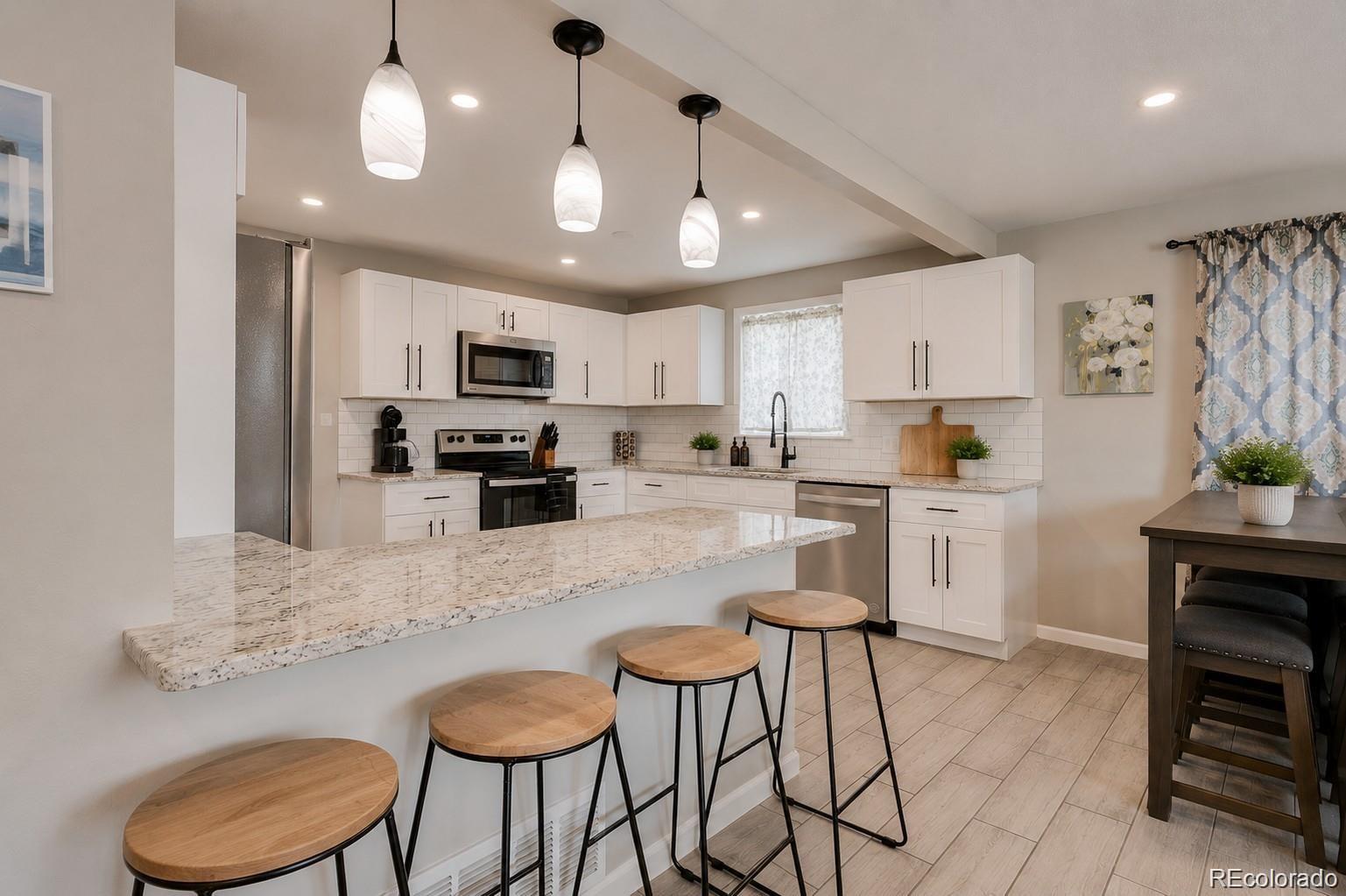 MLS Image #6 for 6733 s ash way,littleton, Colorado