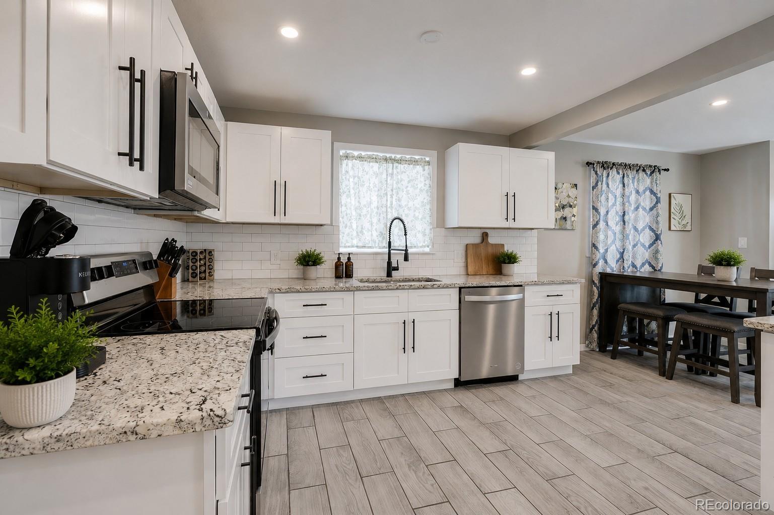 MLS Image #8 for 6733 s ash way,littleton, Colorado