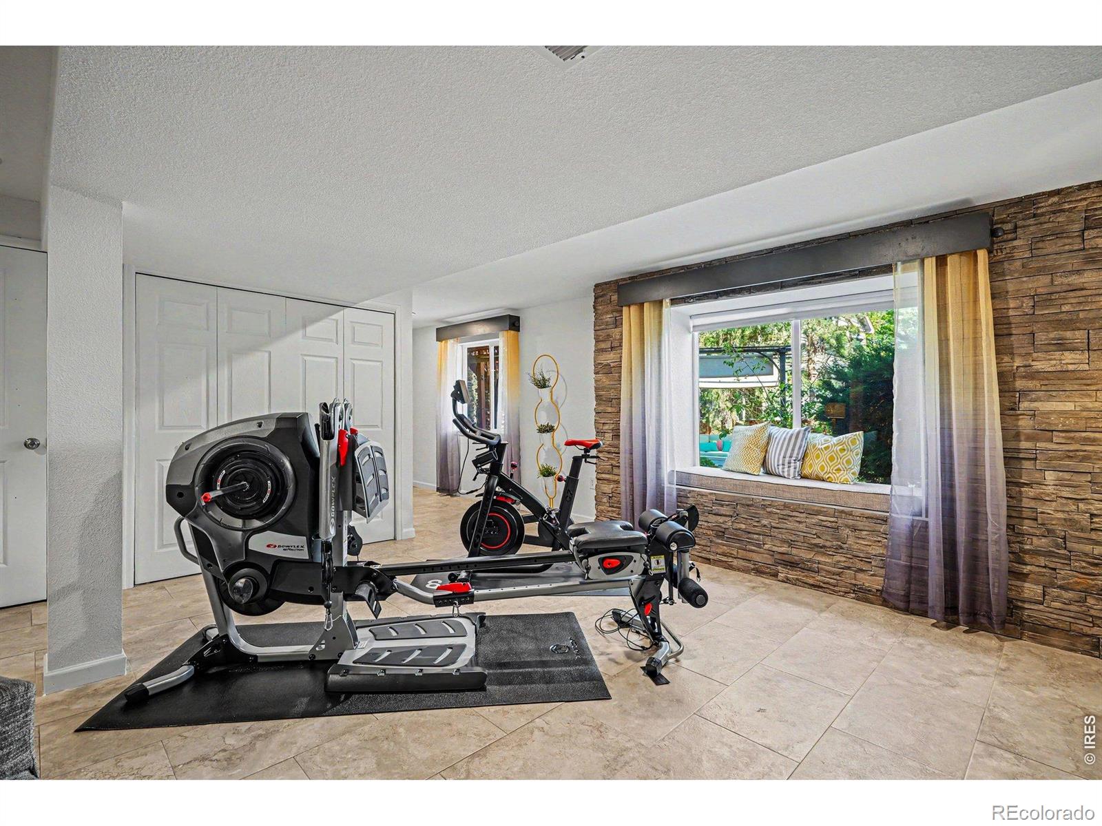 MLS Image #34 for 9690 s dover way,littleton, Colorado