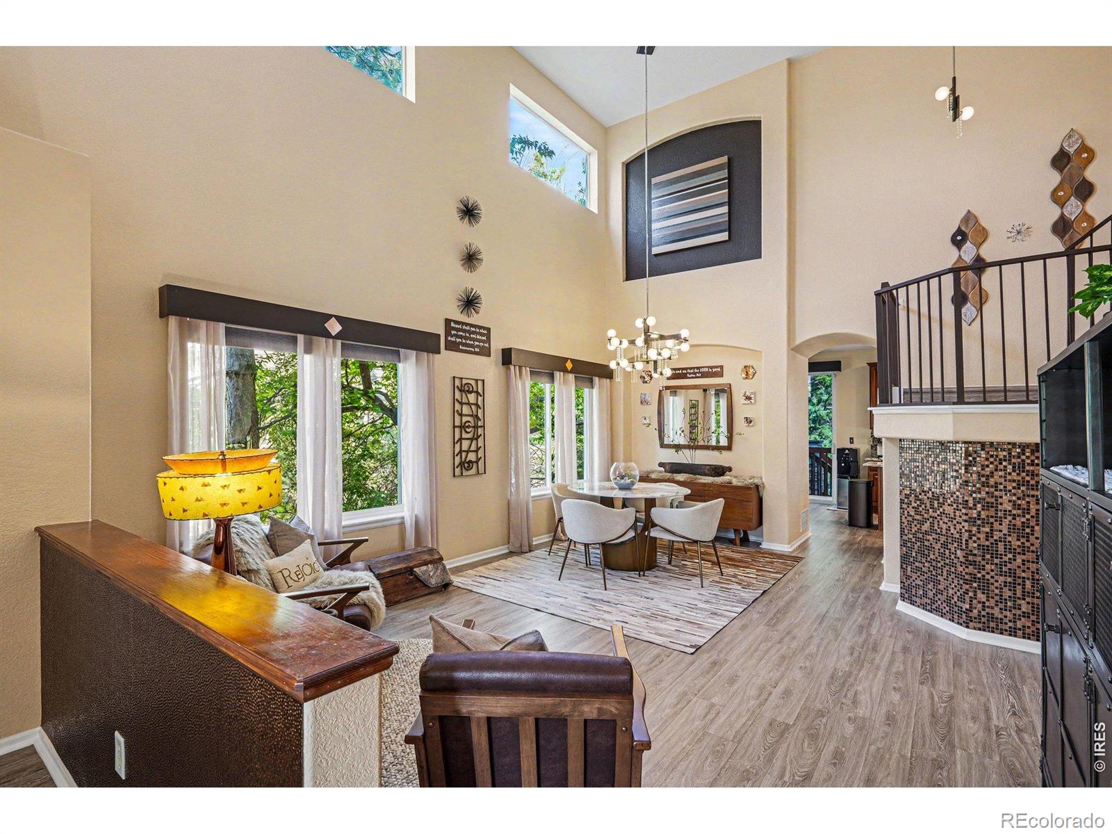 MLS Image #4 for 9690 s dover way,littleton, Colorado