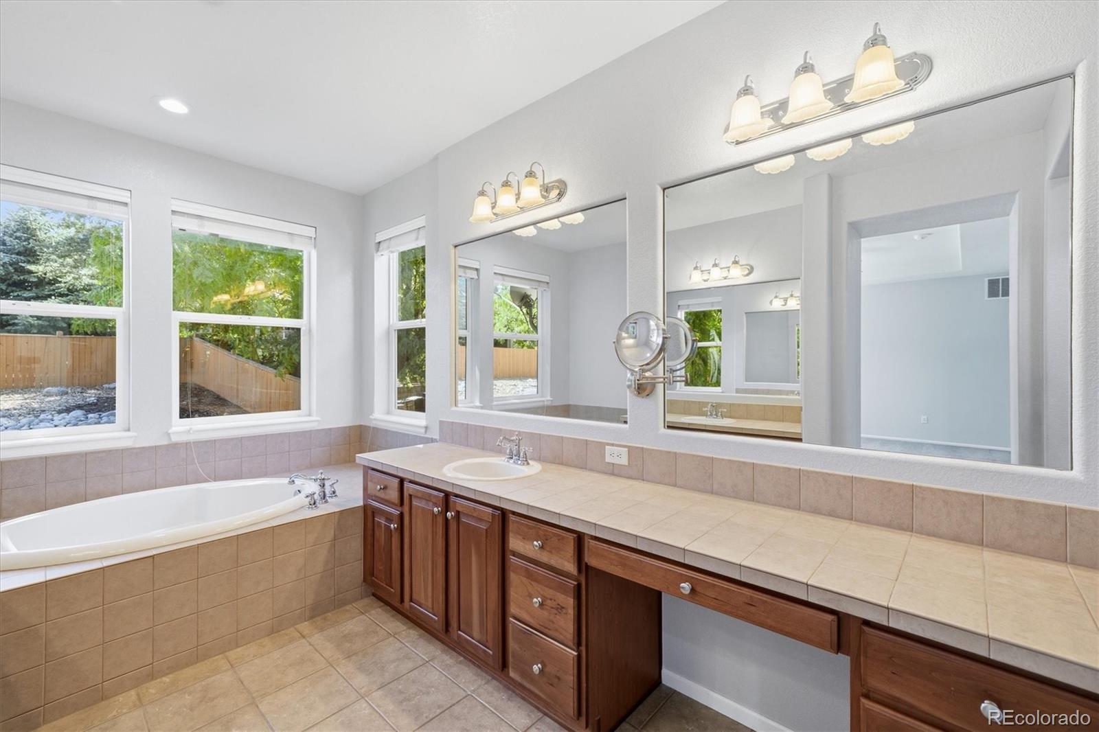 MLS Image #21 for 10696  nucla street,commerce city, Colorado