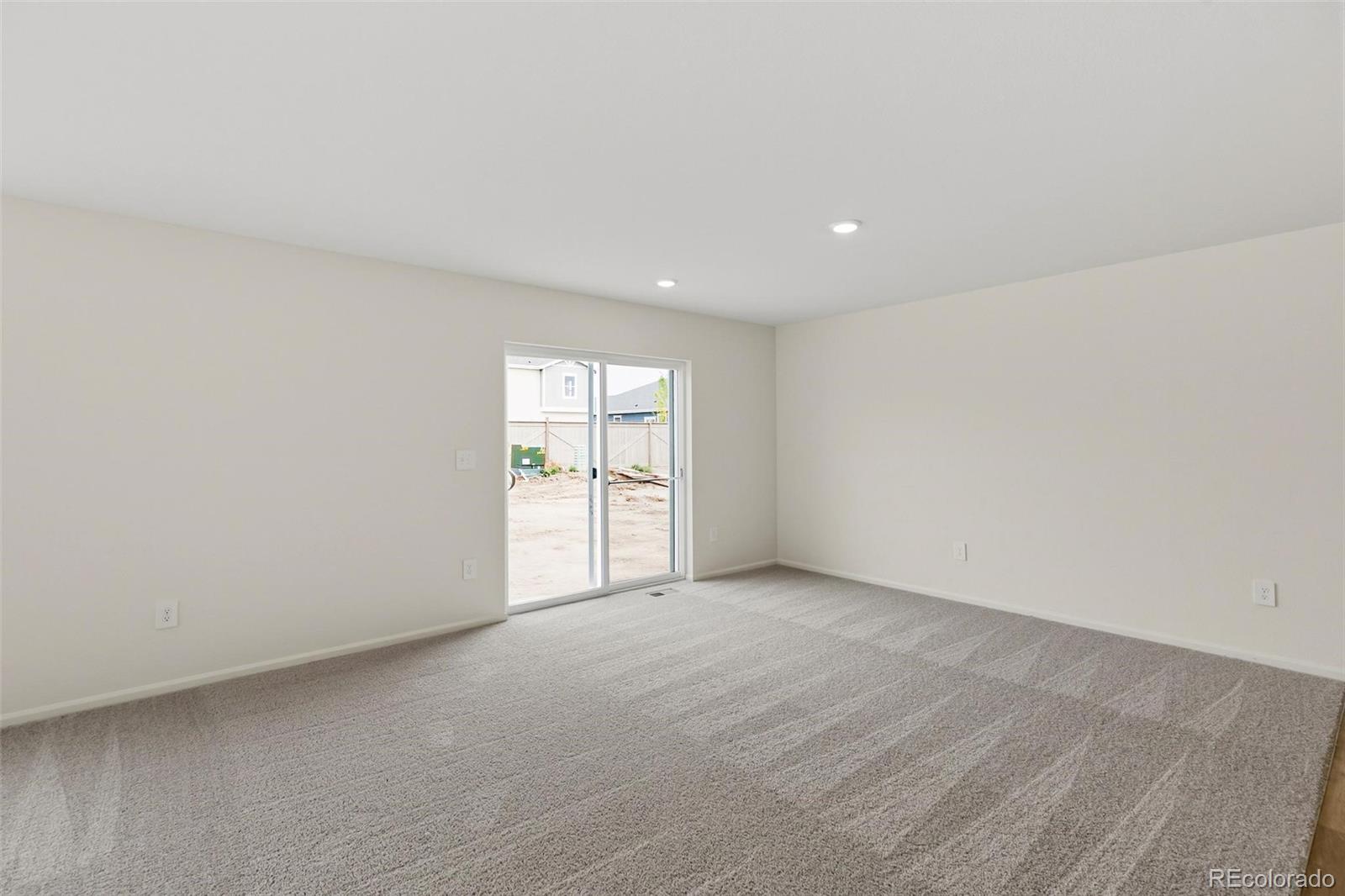 MLS Image #10 for 47358  bluebell avenue,bennett, Colorado