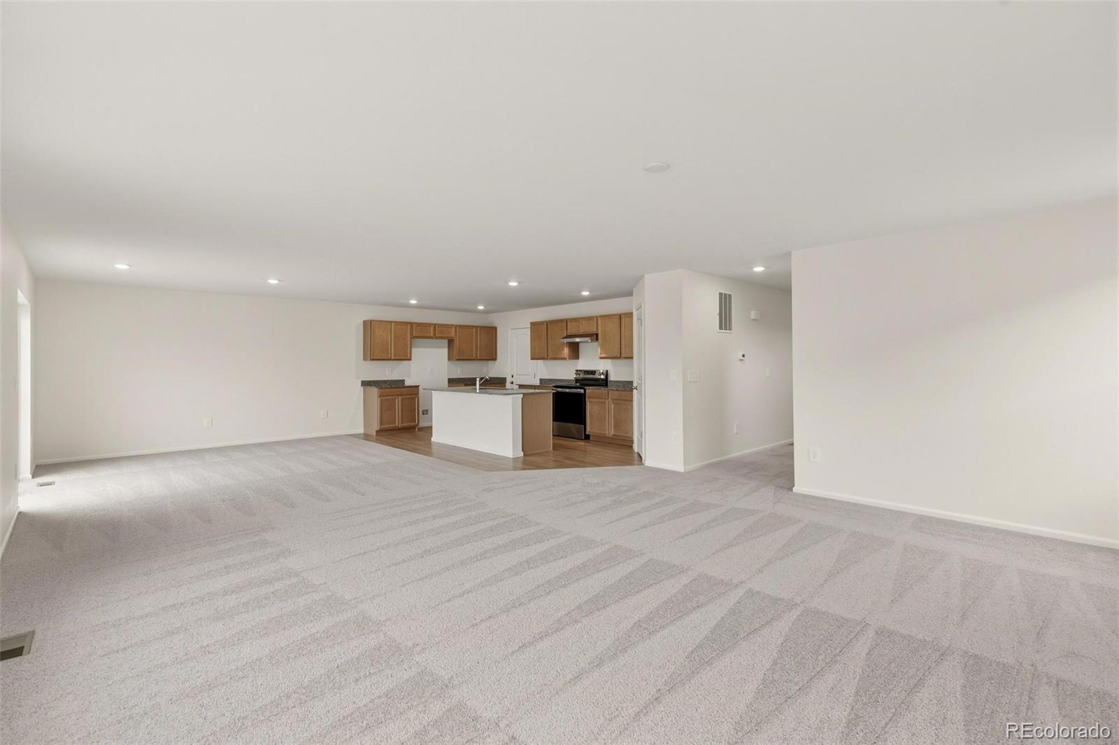 MLS Image #3 for 47358  bluebell avenue,bennett, Colorado