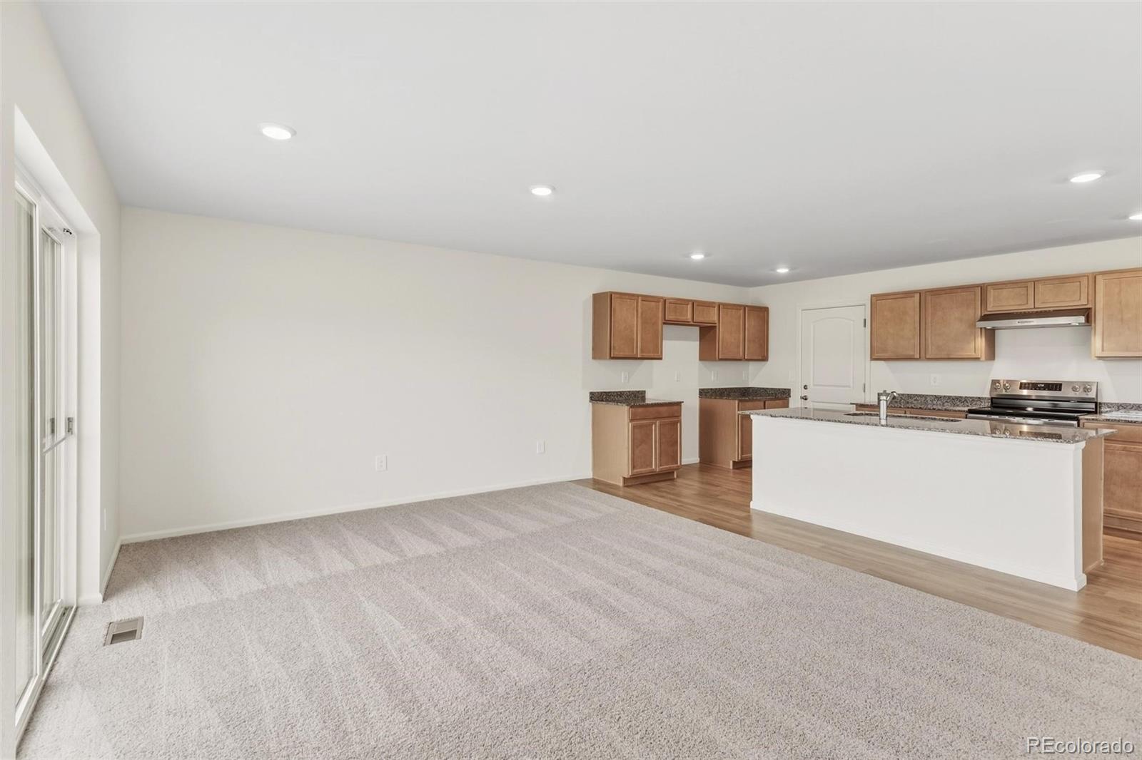MLS Image #9 for 47358  bluebell avenue,bennett, Colorado