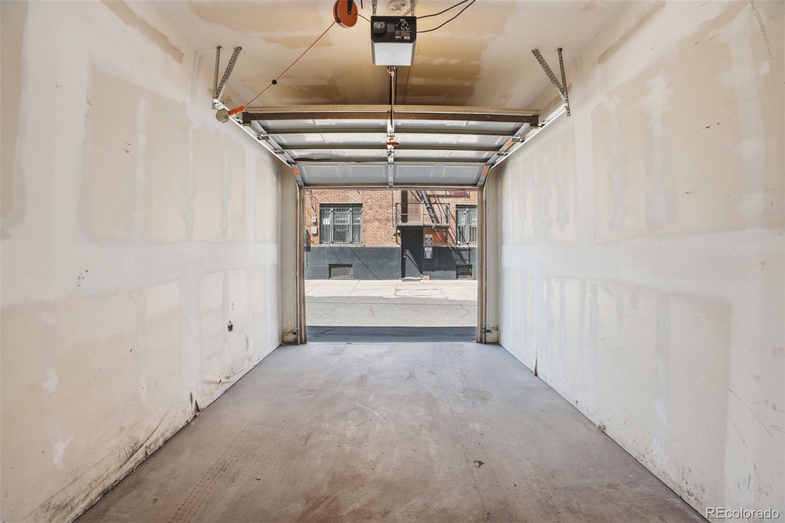 MLS Image #37 for 1441 n humboldt street,denver, Colorado