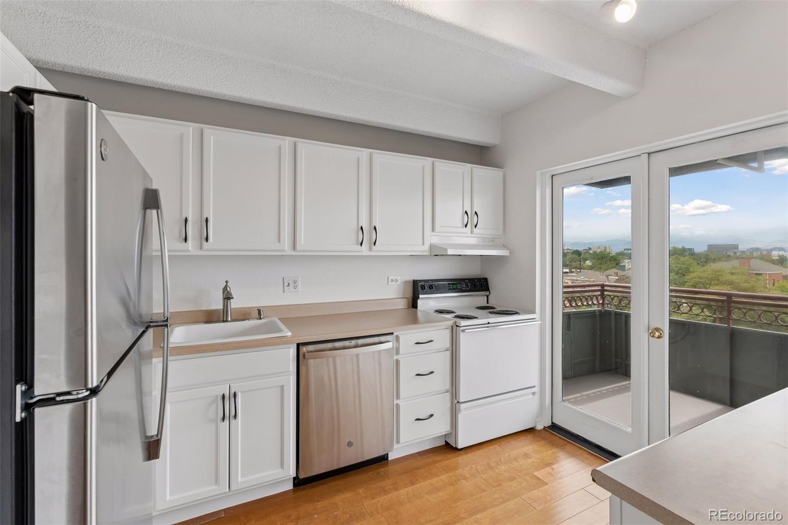 MLS Image #9 for 1441 n humboldt street,denver, Colorado