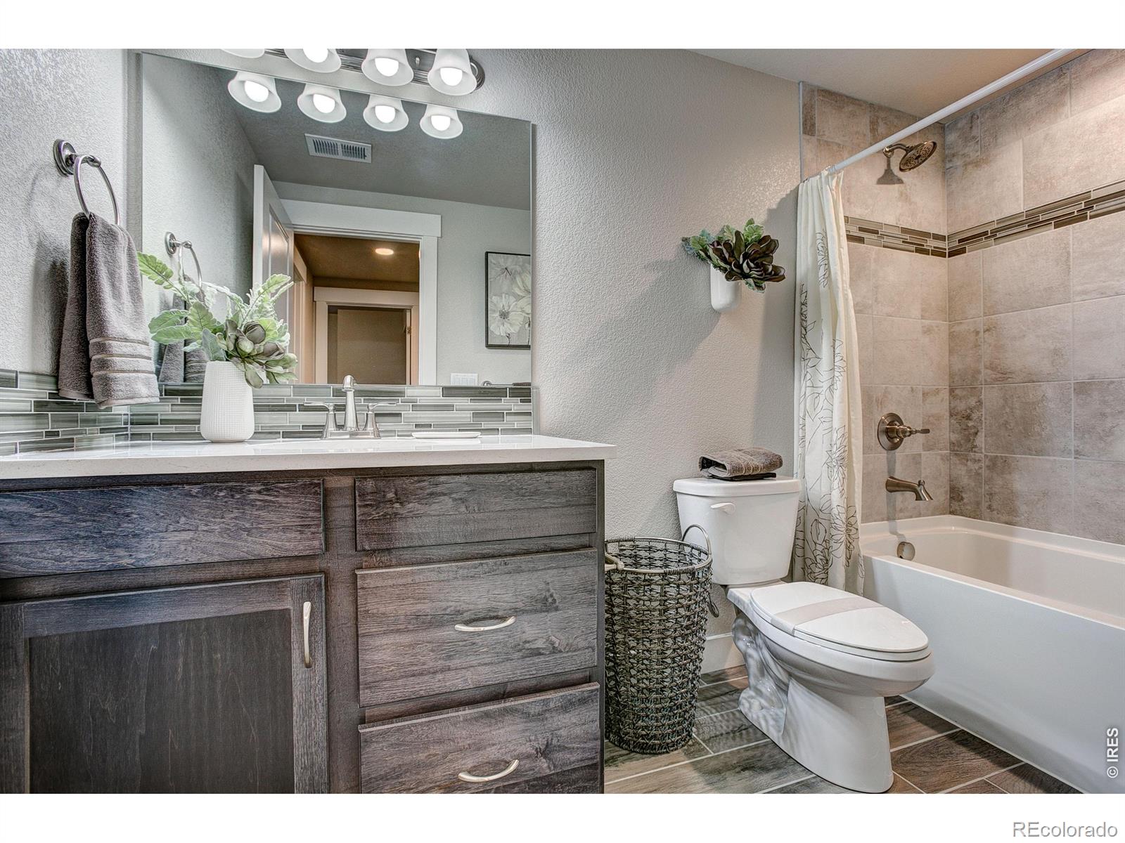 MLS Image #39 for 6922  autumn leaf drive,timnath, Colorado