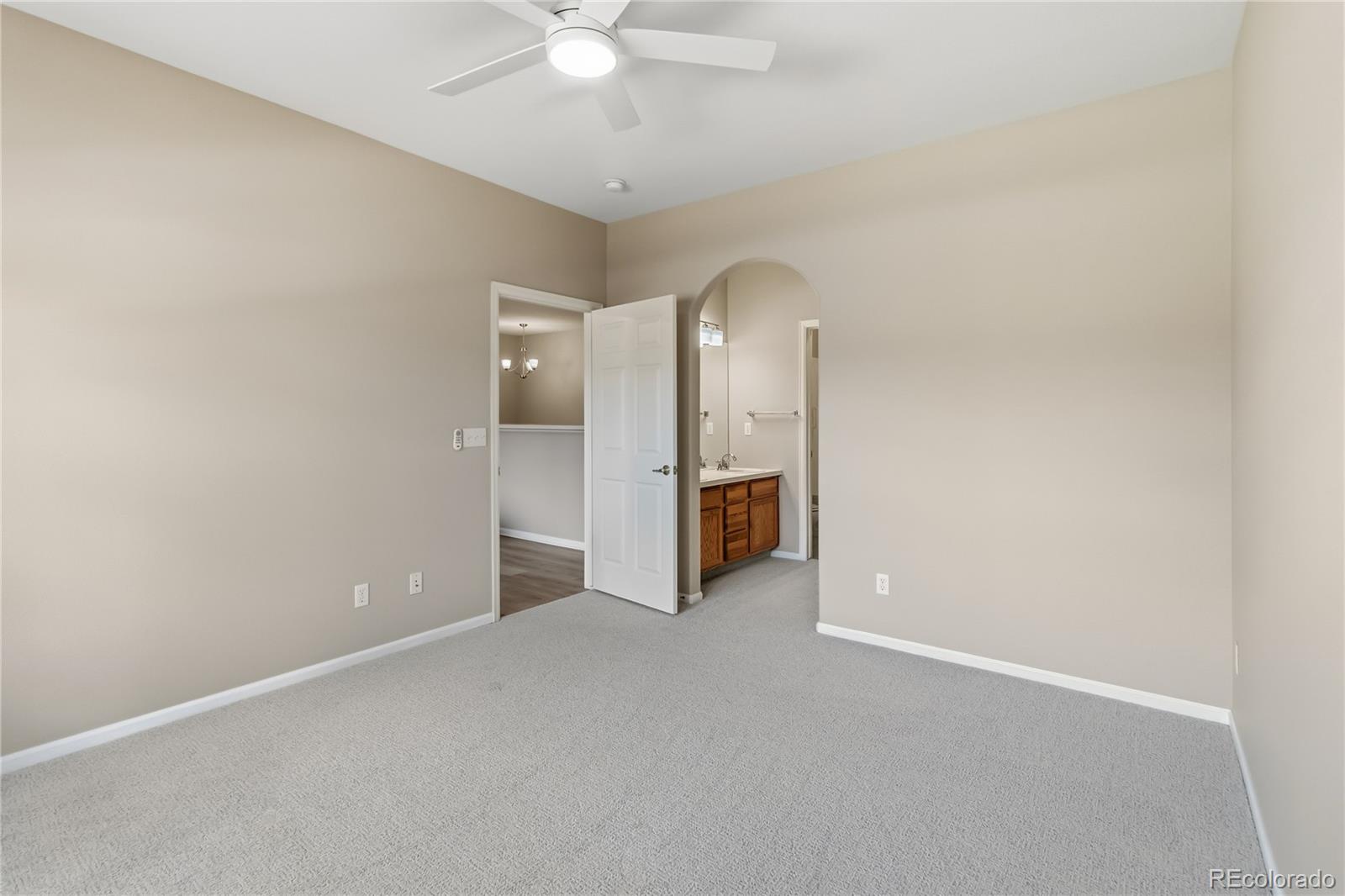 MLS Image #10 for 8200 e 8th avenue 6101,denver, Colorado