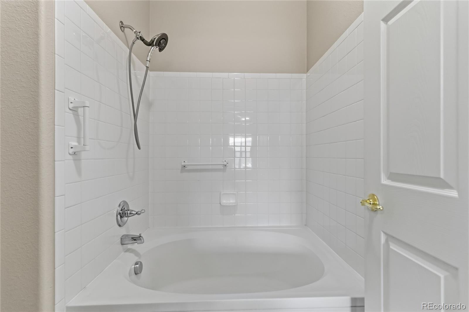 MLS Image #12 for 8200 e 8th avenue 6101,denver, Colorado