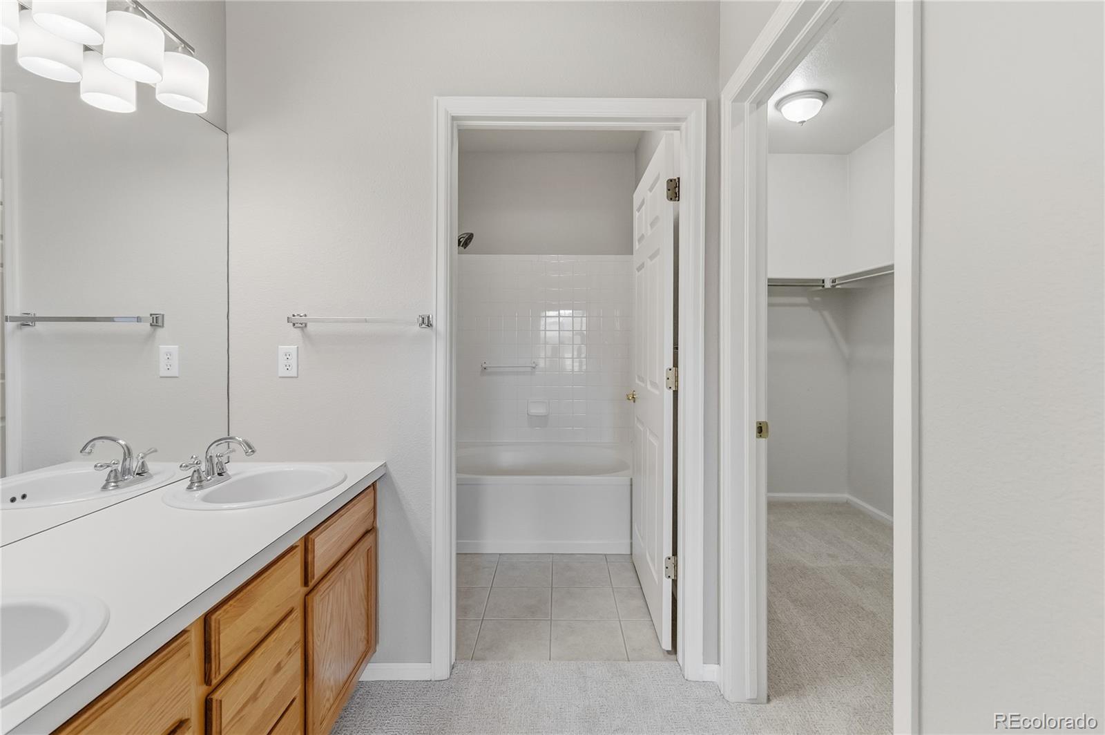 MLS Image #14 for 8200 e 8th avenue 6101,denver, Colorado