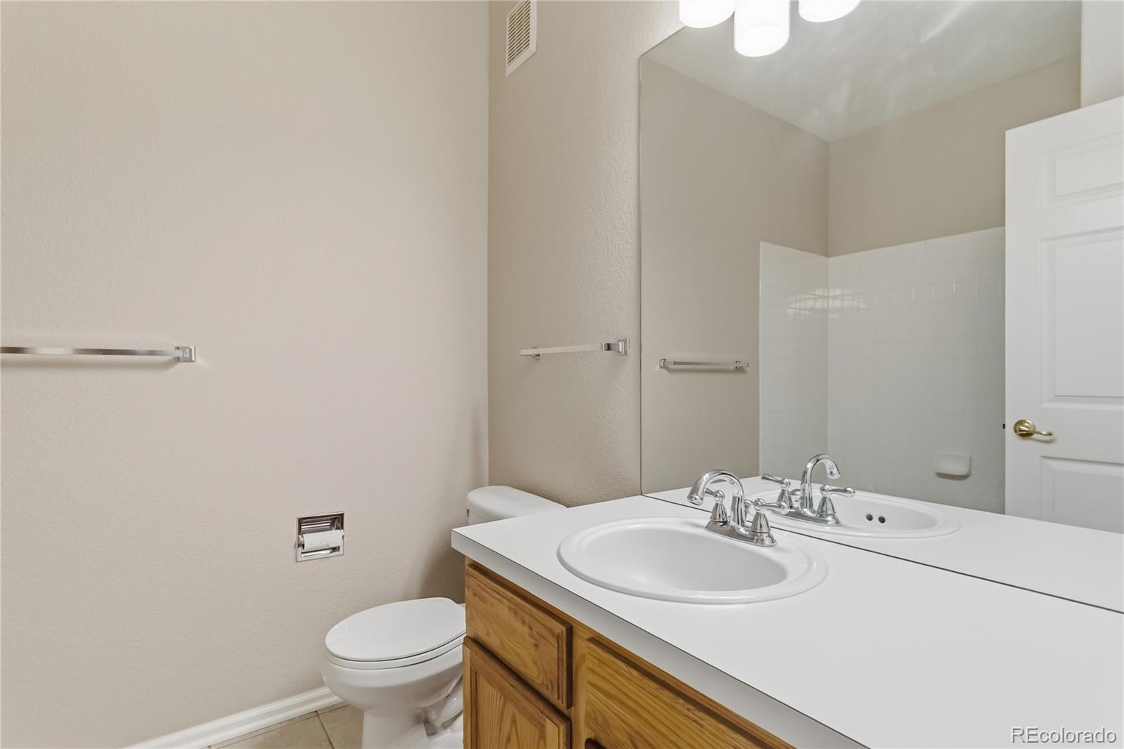 MLS Image #18 for 8200 e 8th avenue 6101,denver, Colorado