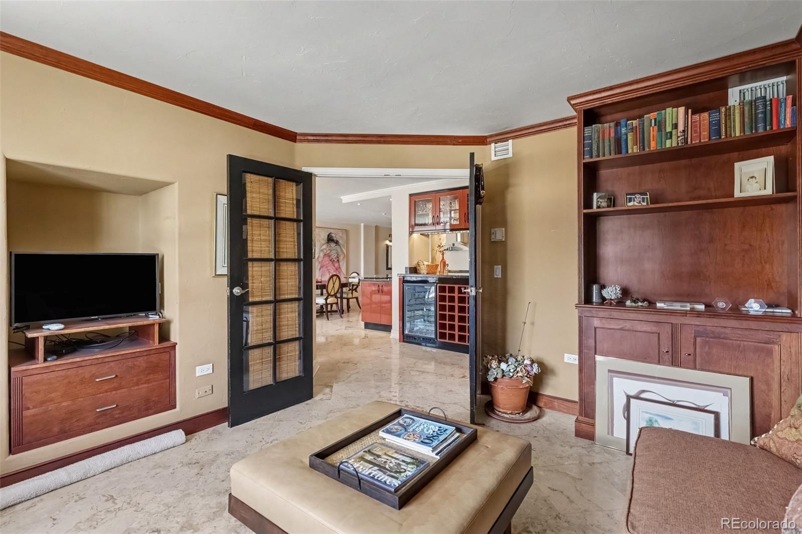 MLS Image #13 for 1020  15th street,denver, Colorado