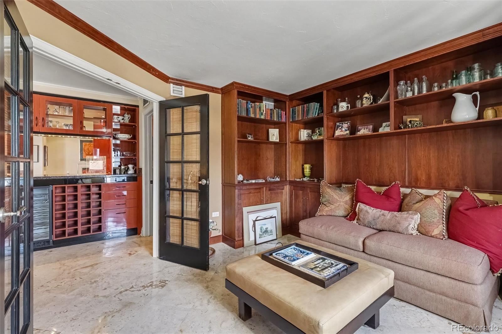 MLS Image #14 for 1020  15th street,denver, Colorado