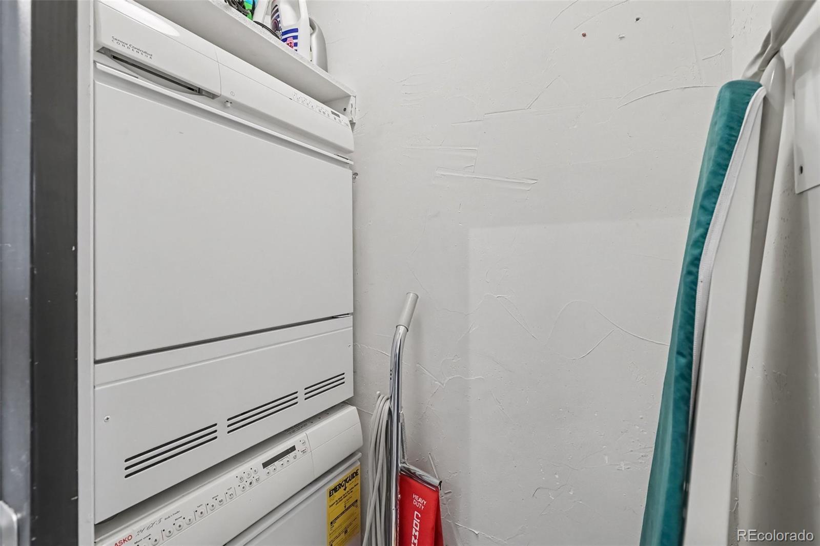 MLS Image #28 for 1020  15th street,denver, Colorado