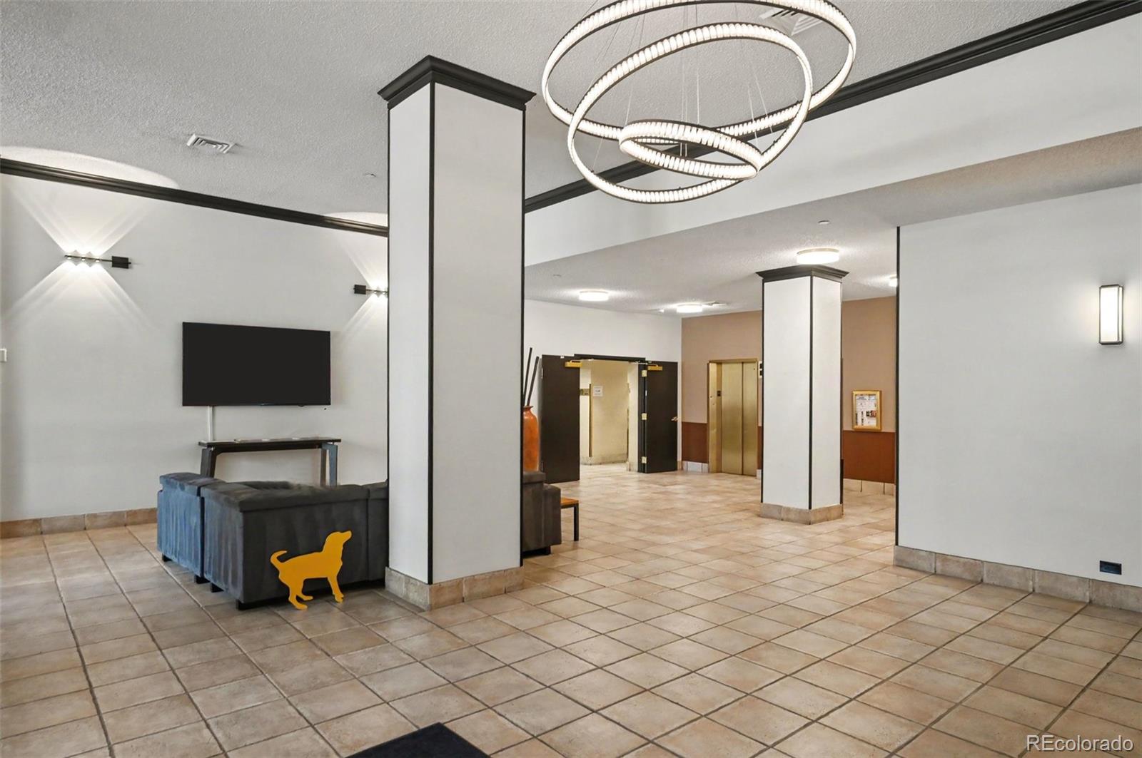 MLS Image #33 for 1020  15th street,denver, Colorado
