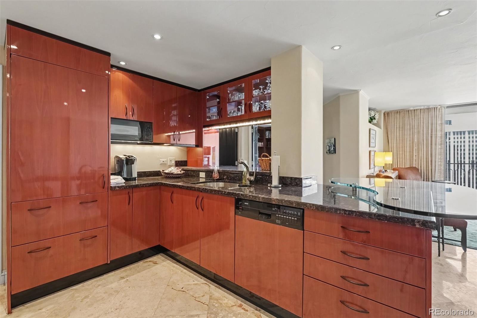 MLS Image #7 for 1020  15th street,denver, Colorado