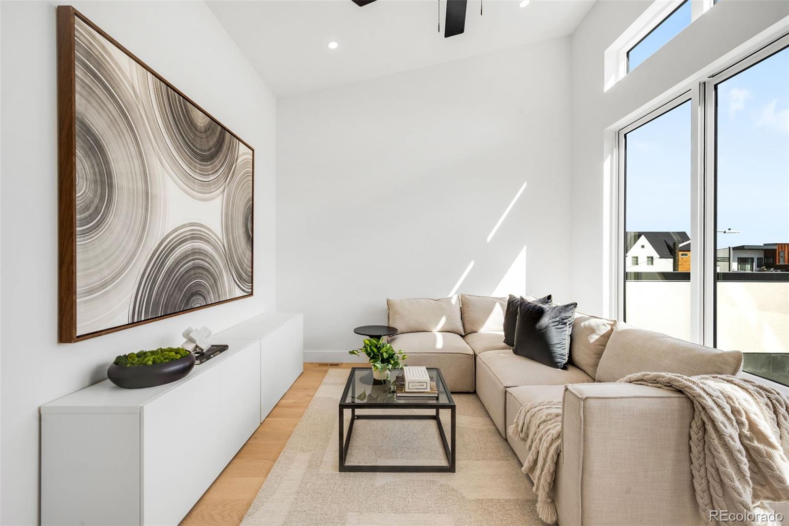 MLS Image #15 for 1301  raleigh street,denver, Colorado