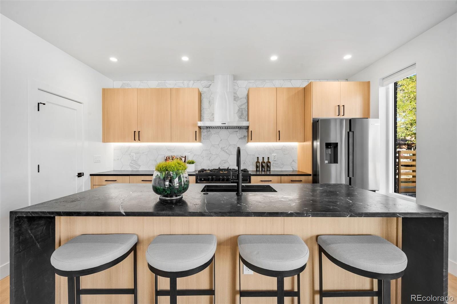 MLS Image #4 for 1301  raleigh street,denver, Colorado