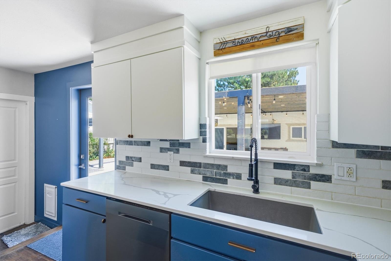 MLS Image #8 for 7510  newland street,arvada, Colorado