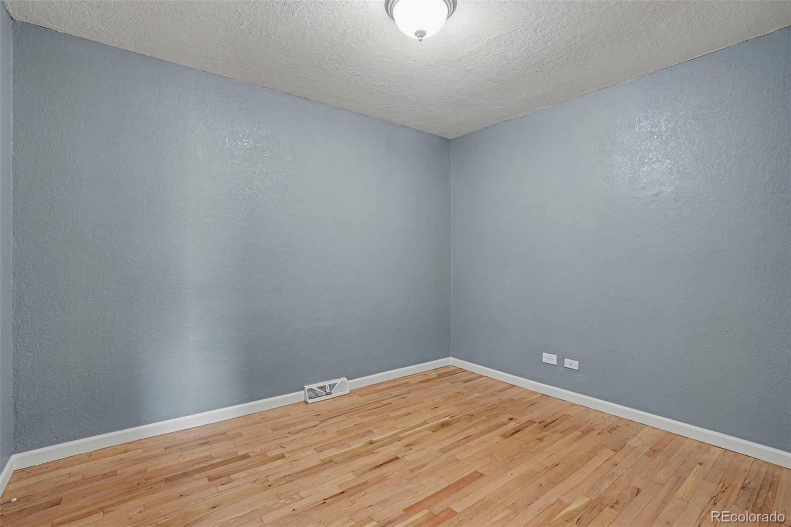 MLS Image #15 for 1865 w dixie place,denver, Colorado
