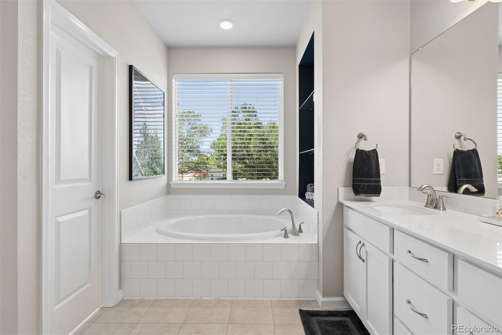 MLS Image #29 for 14943 e belleview drive,aurora, Colorado