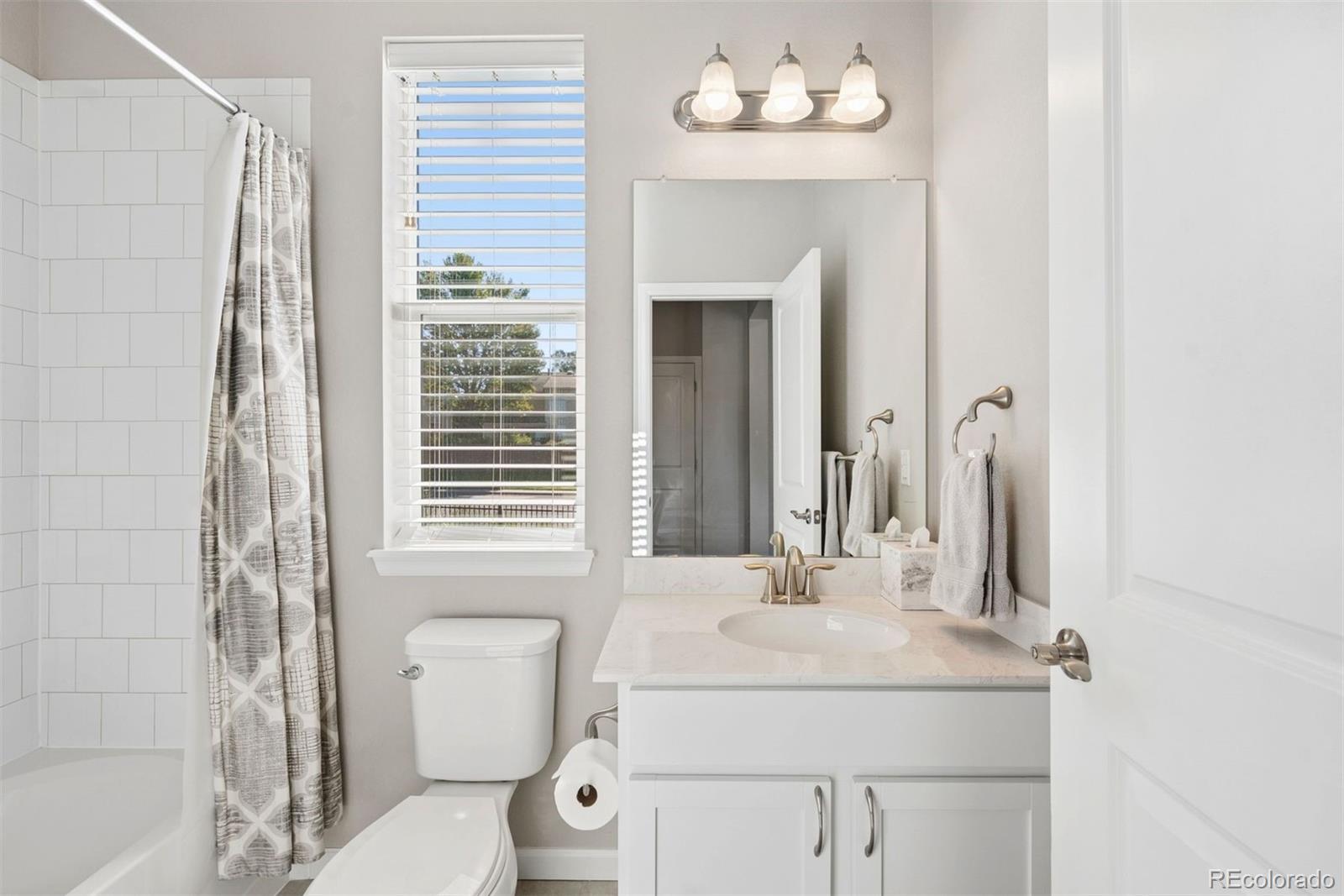 MLS Image #35 for 14943 e belleview drive,aurora, Colorado