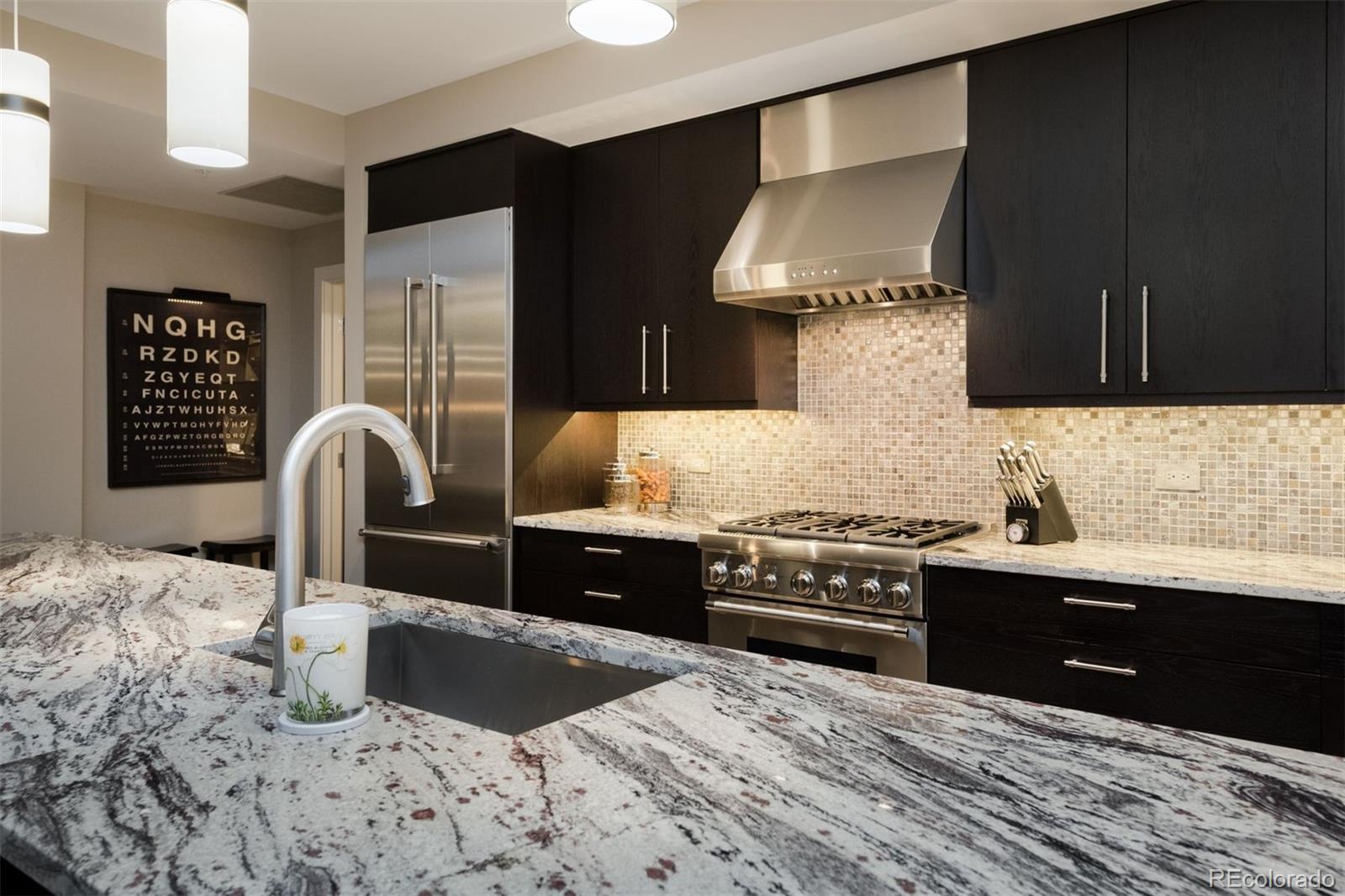 MLS Image #6 for 2001  lincoln street,denver, Colorado