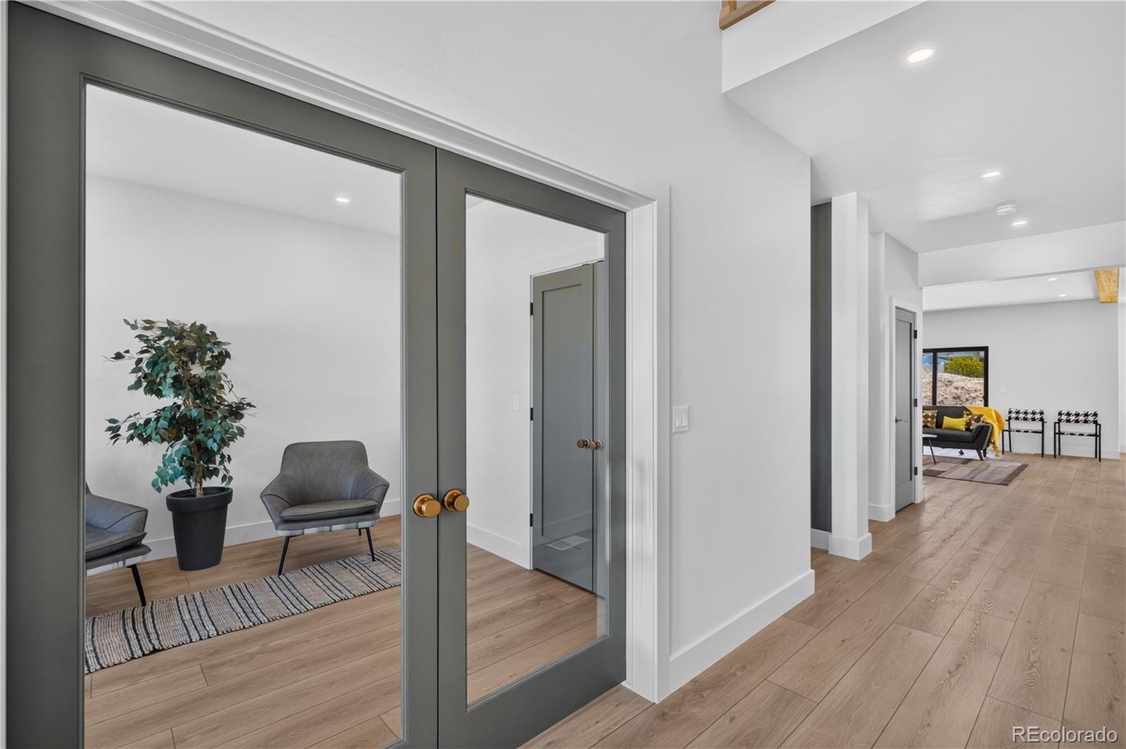 MLS Image #3 for 1334  clover court,rifle, Colorado