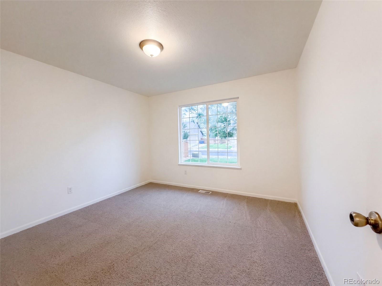 MLS Image #3 for 1814  chesapeake circle,johnstown, Colorado