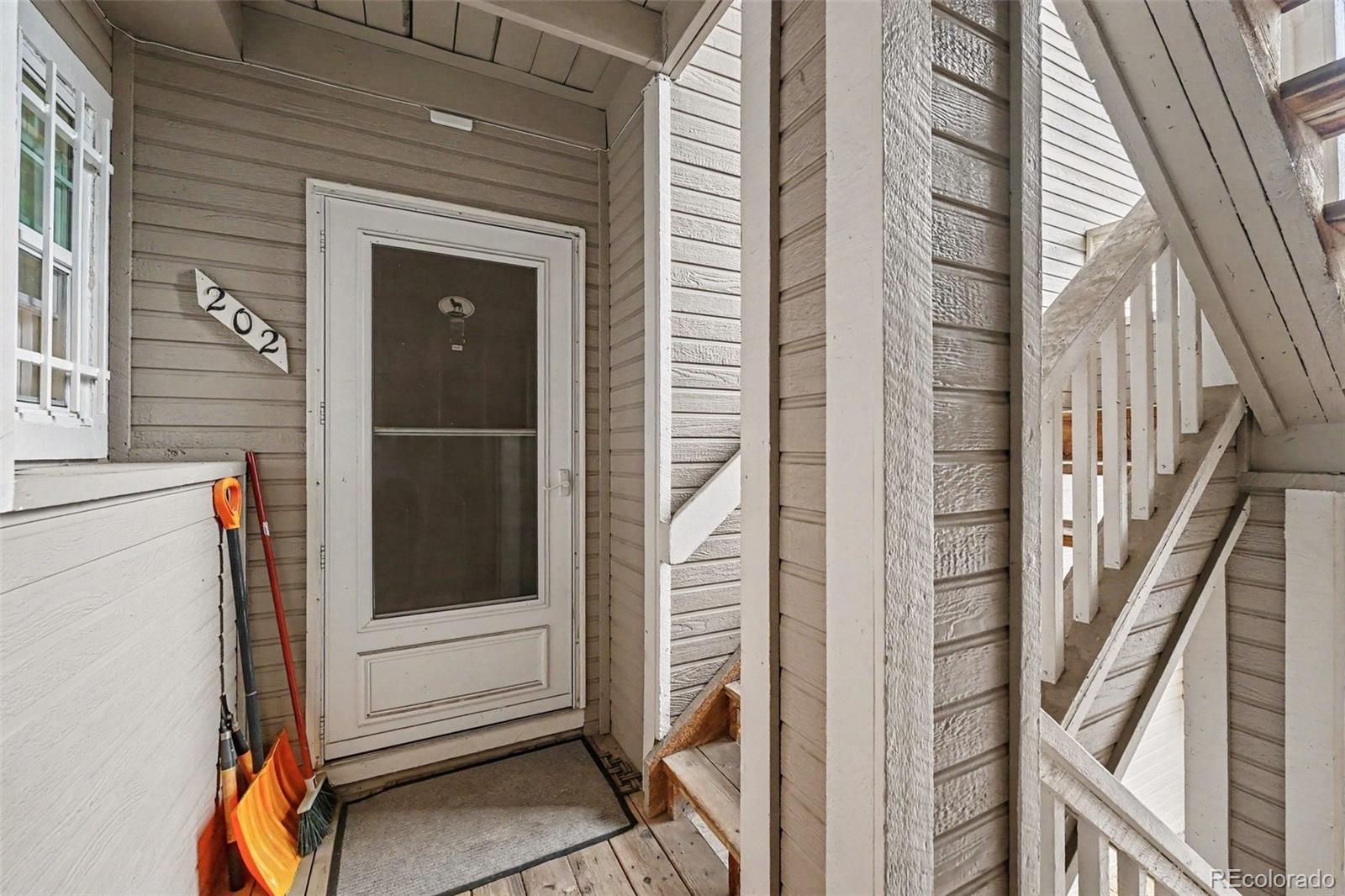 MLS Image #3 for 5706 w asbury place,lakewood, Colorado