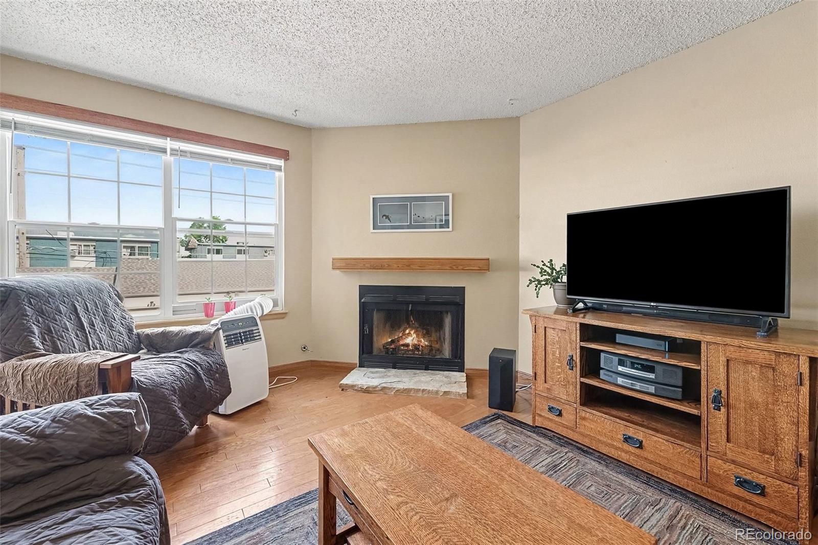 MLS Image #5 for 5706 w asbury place,lakewood, Colorado