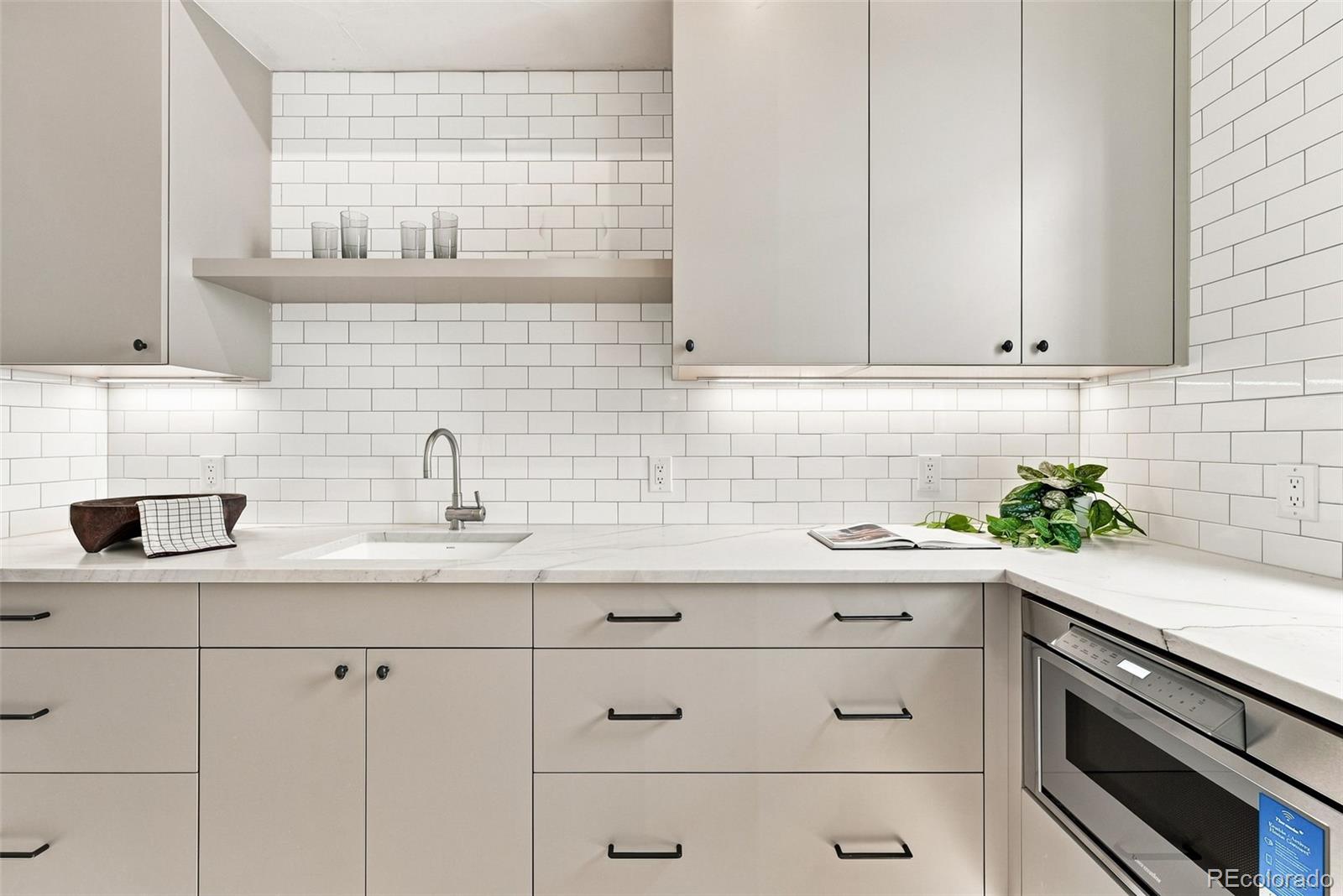 MLS Image #11 for 1516 s clayton street,denver, Colorado